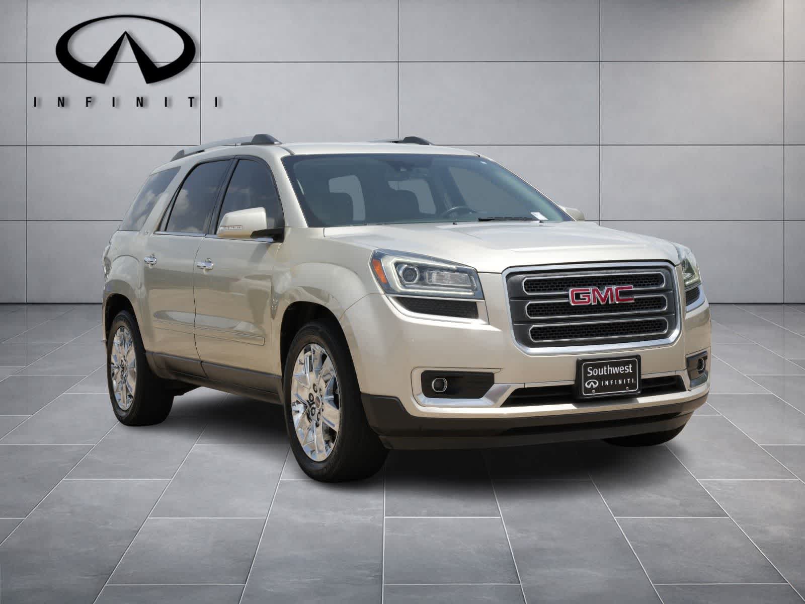 Thumbnail: 2017 GMC Acadia - 3