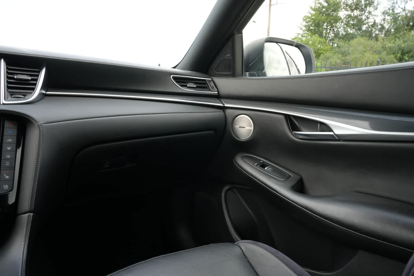 Thumbnail: 2023 INFINITI QX50 - 8