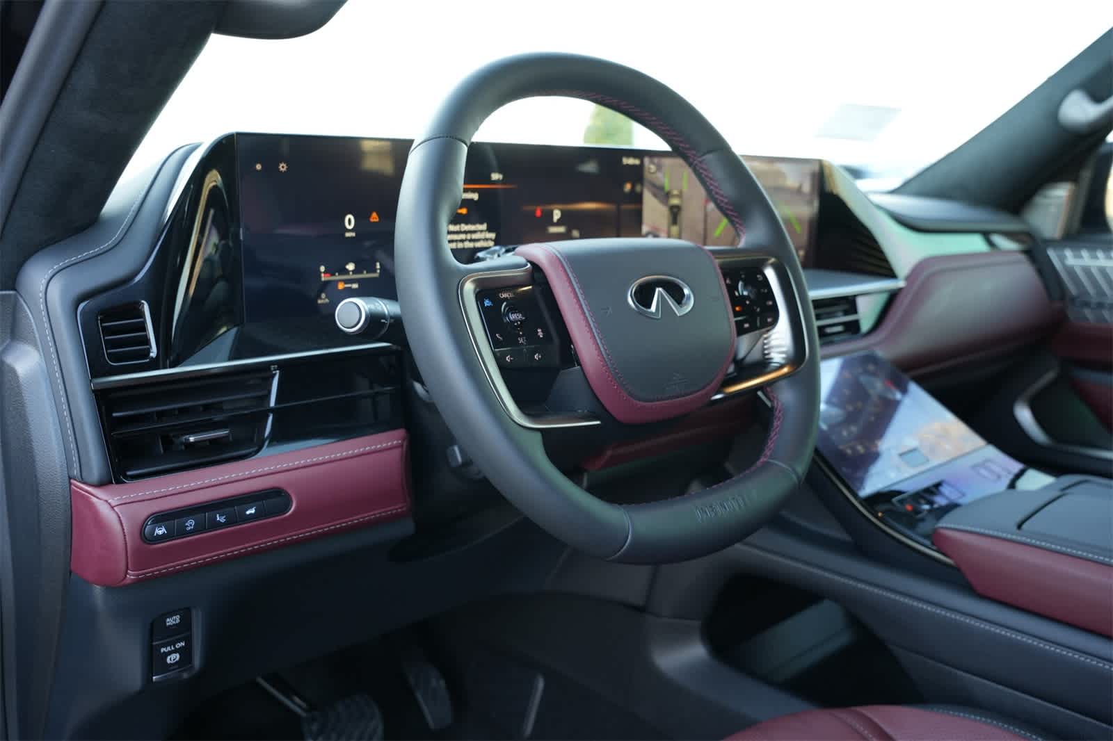 Thumbnail: 2026 INFINITI QX80 - 15