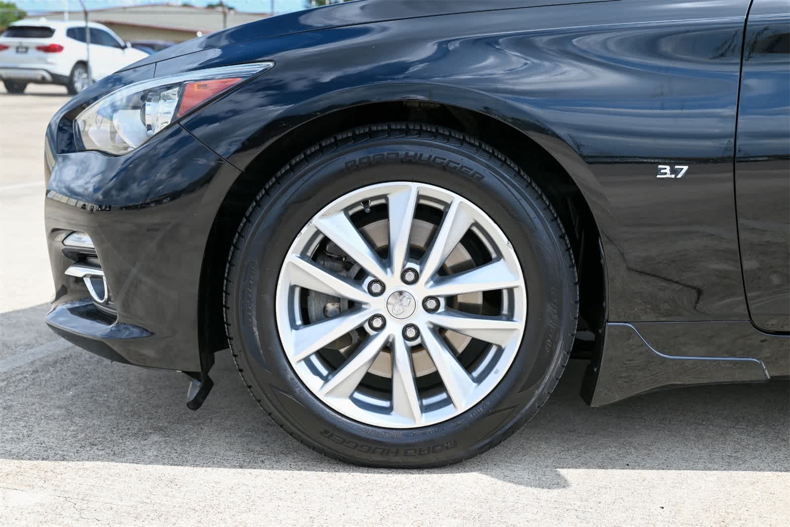 Thumbnail: 2015 INFINITI Q50 - 27