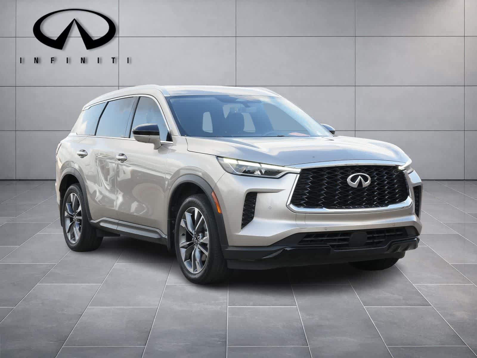 Thumbnail: 2023 INFINITI QX60 - 3