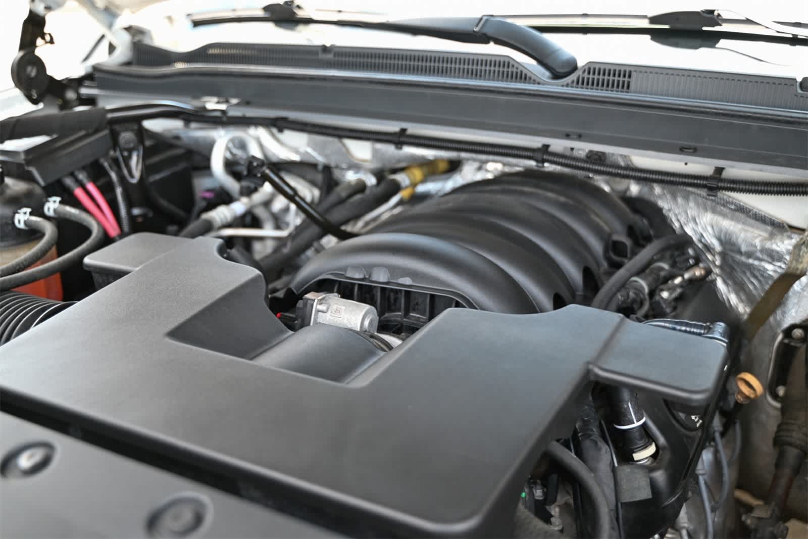2016 Chevrolet Suburban LTZ 27