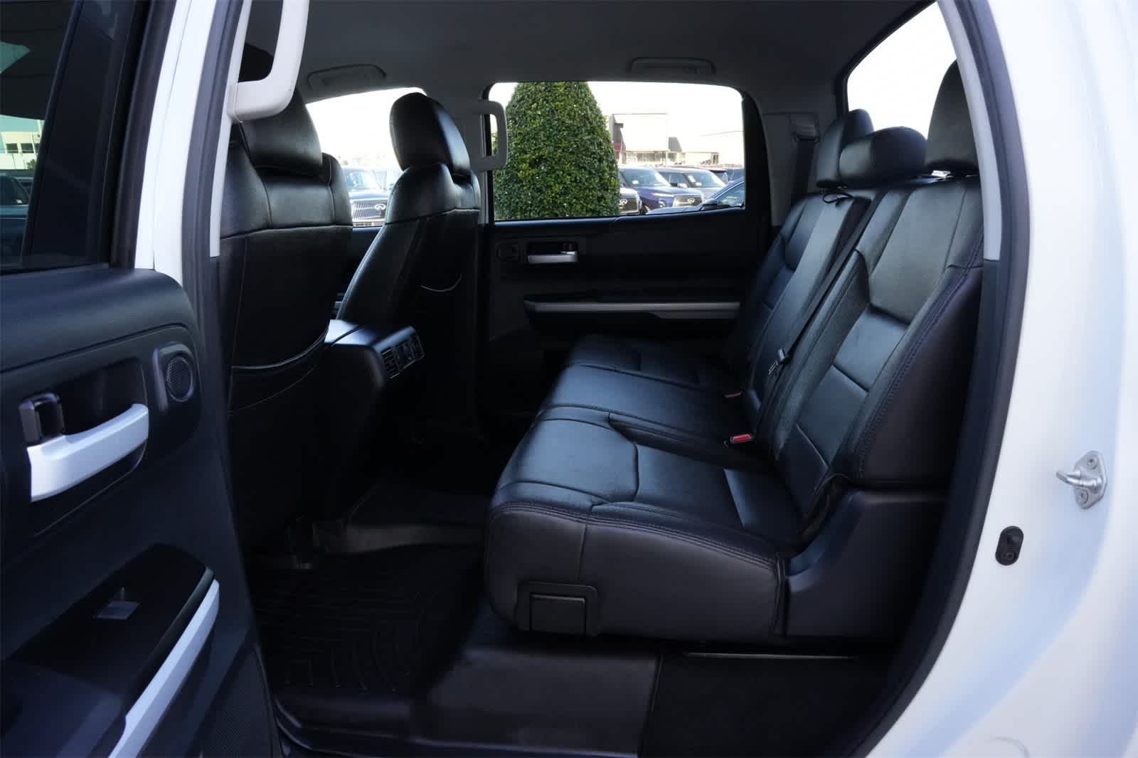 Thumbnail: 2018 Toyota Tundra - 19