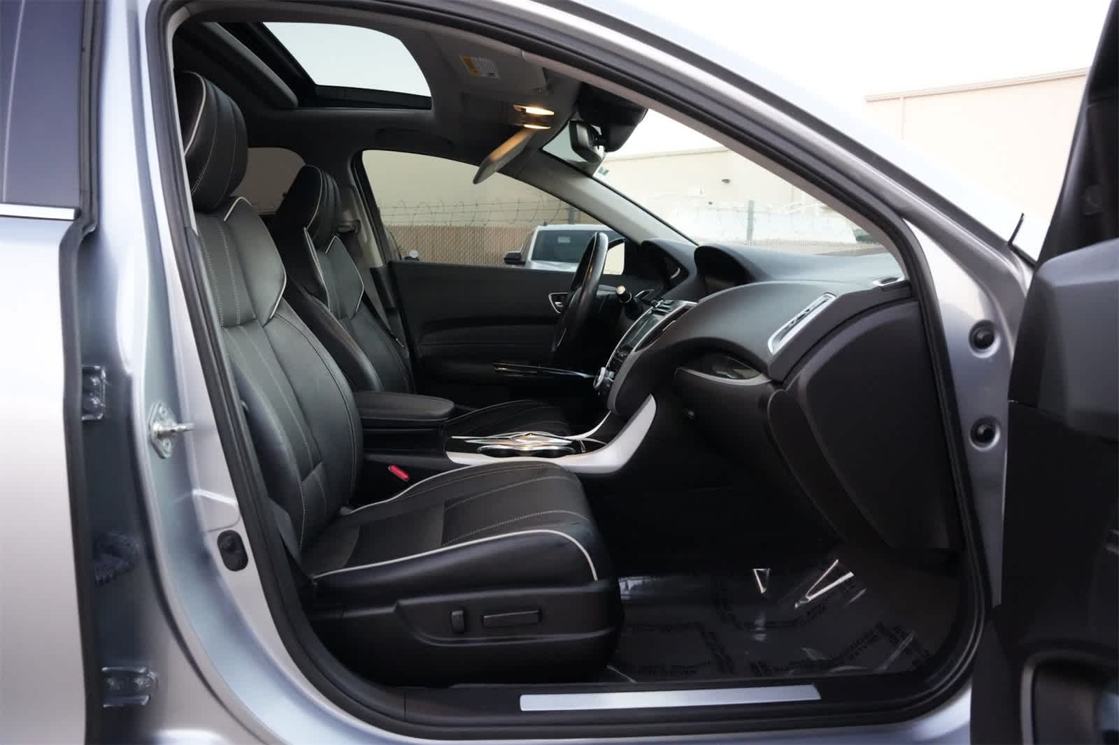 Thumbnail: 2019 Acura TLX - 23