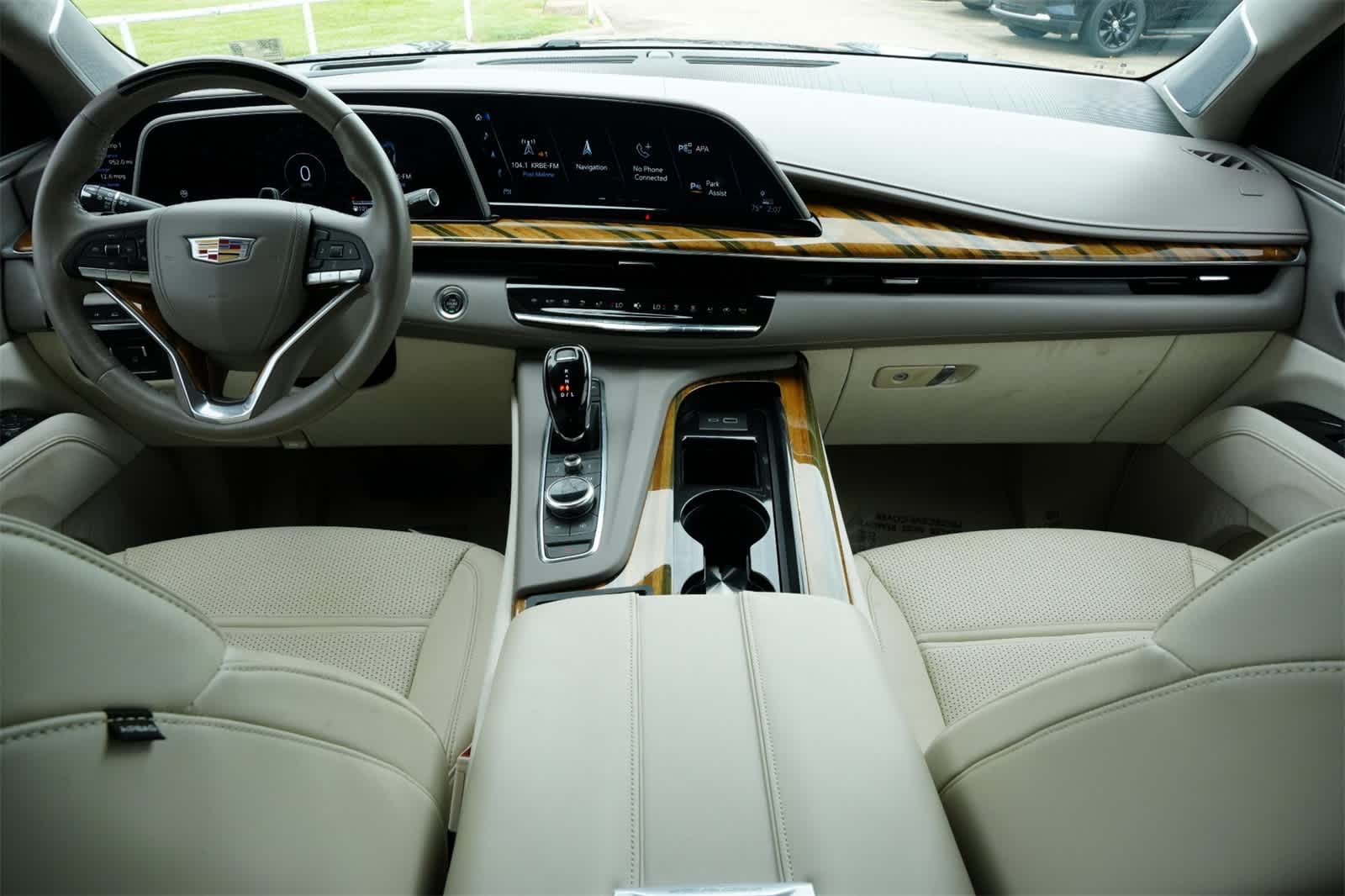 Thumbnail: 2023 Cadillac Escalade - 7