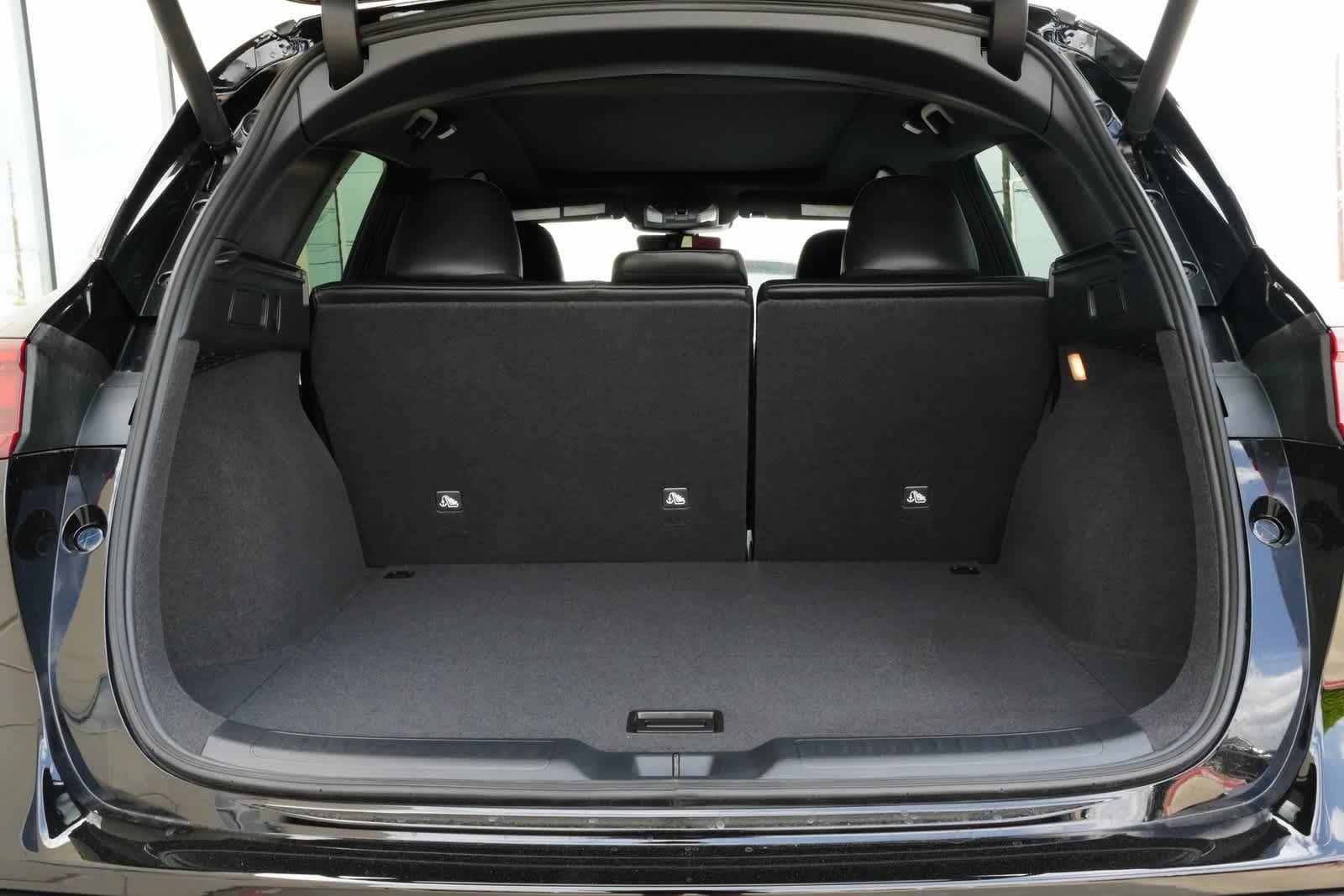 Thumbnail: 2025 INFINITI QX50 - 21