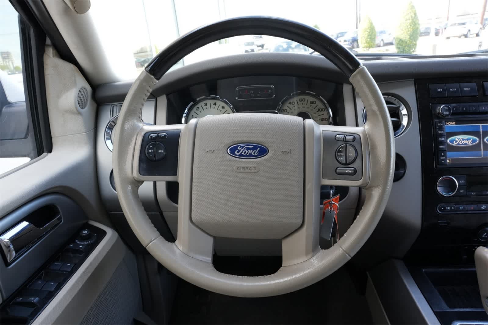 Thumbnail: 2013 Ford Expedition - 6