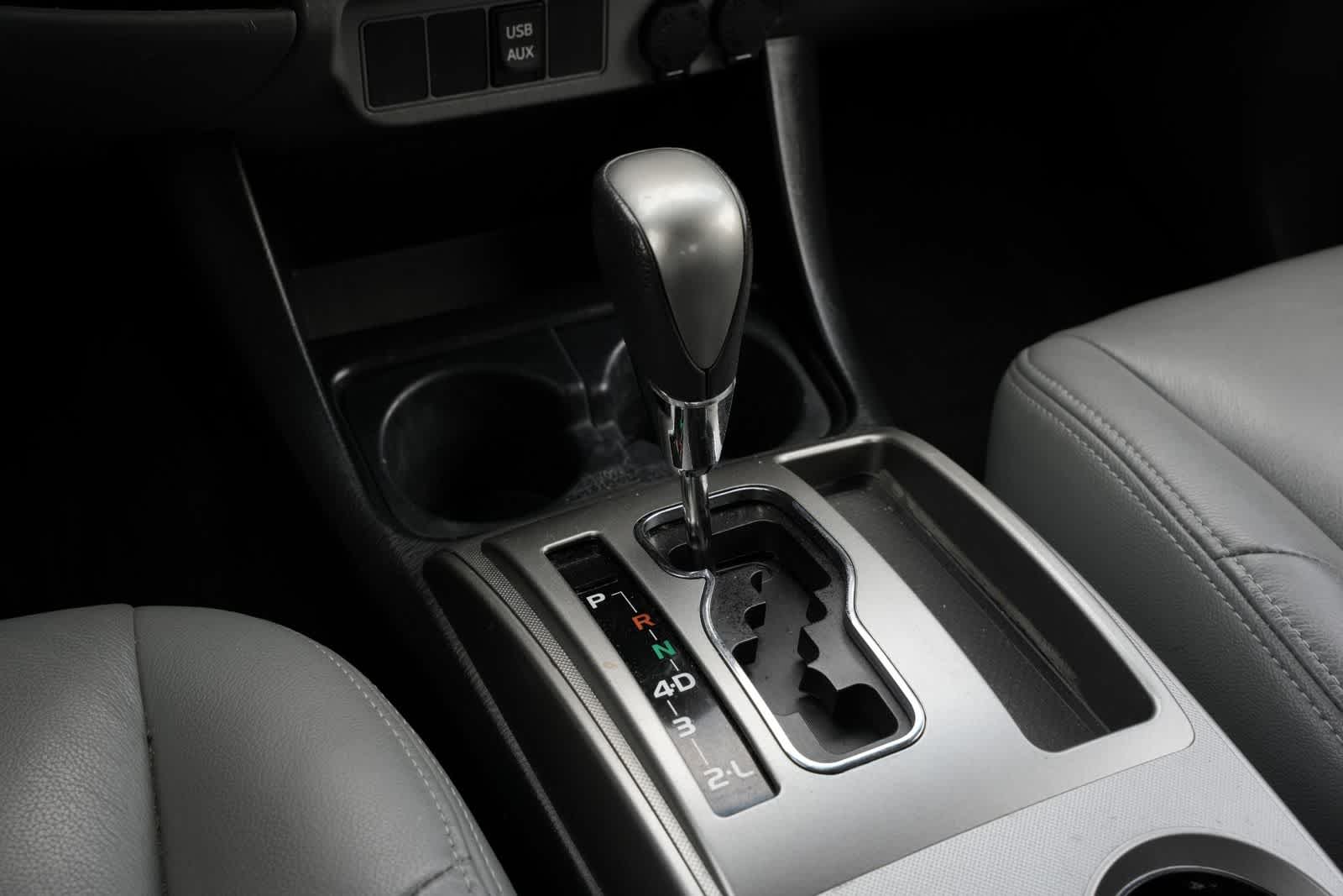 Thumbnail: 2015 Toyota Tacoma - 15