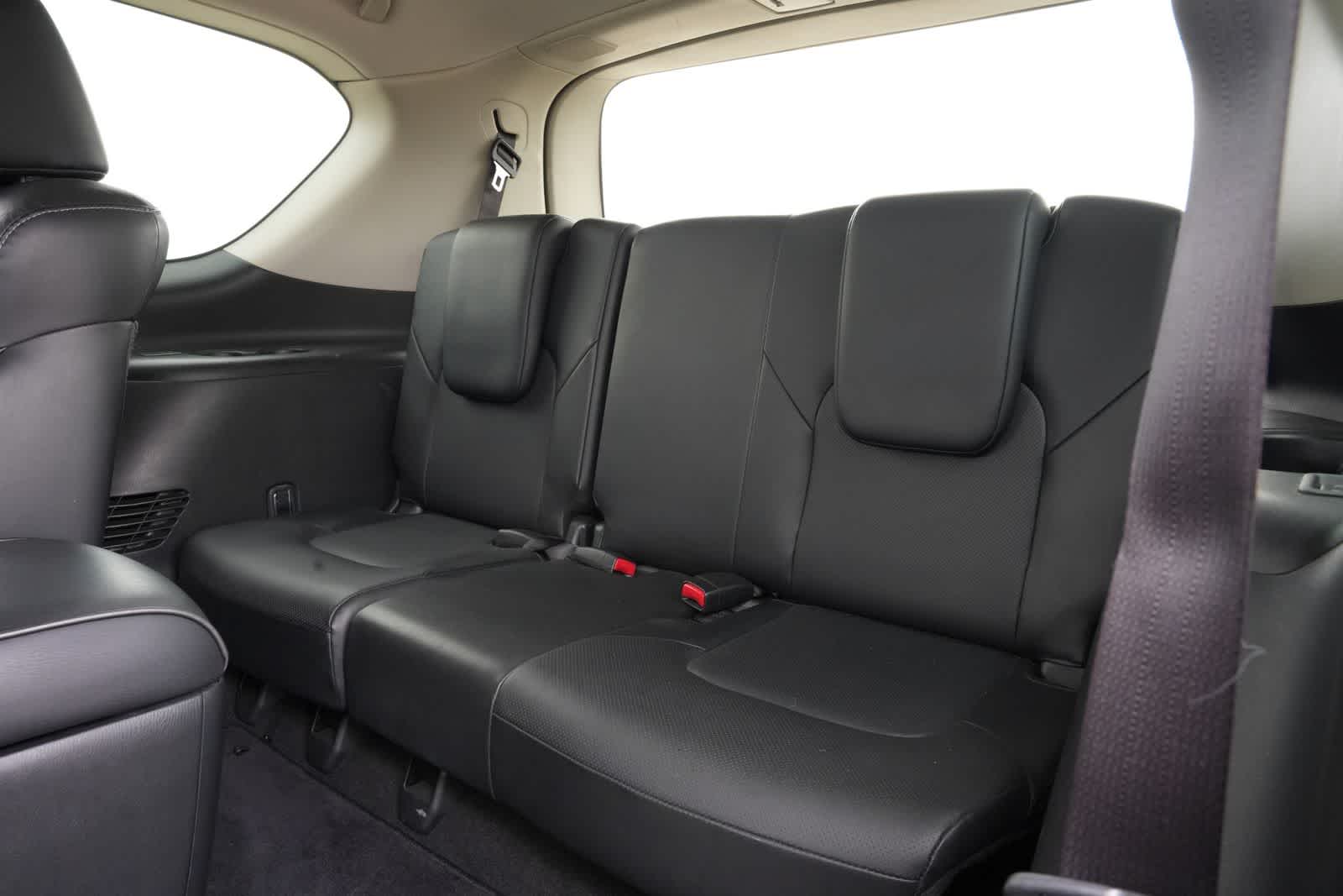 Thumbnail: 2019 INFINITI QX80 - 21