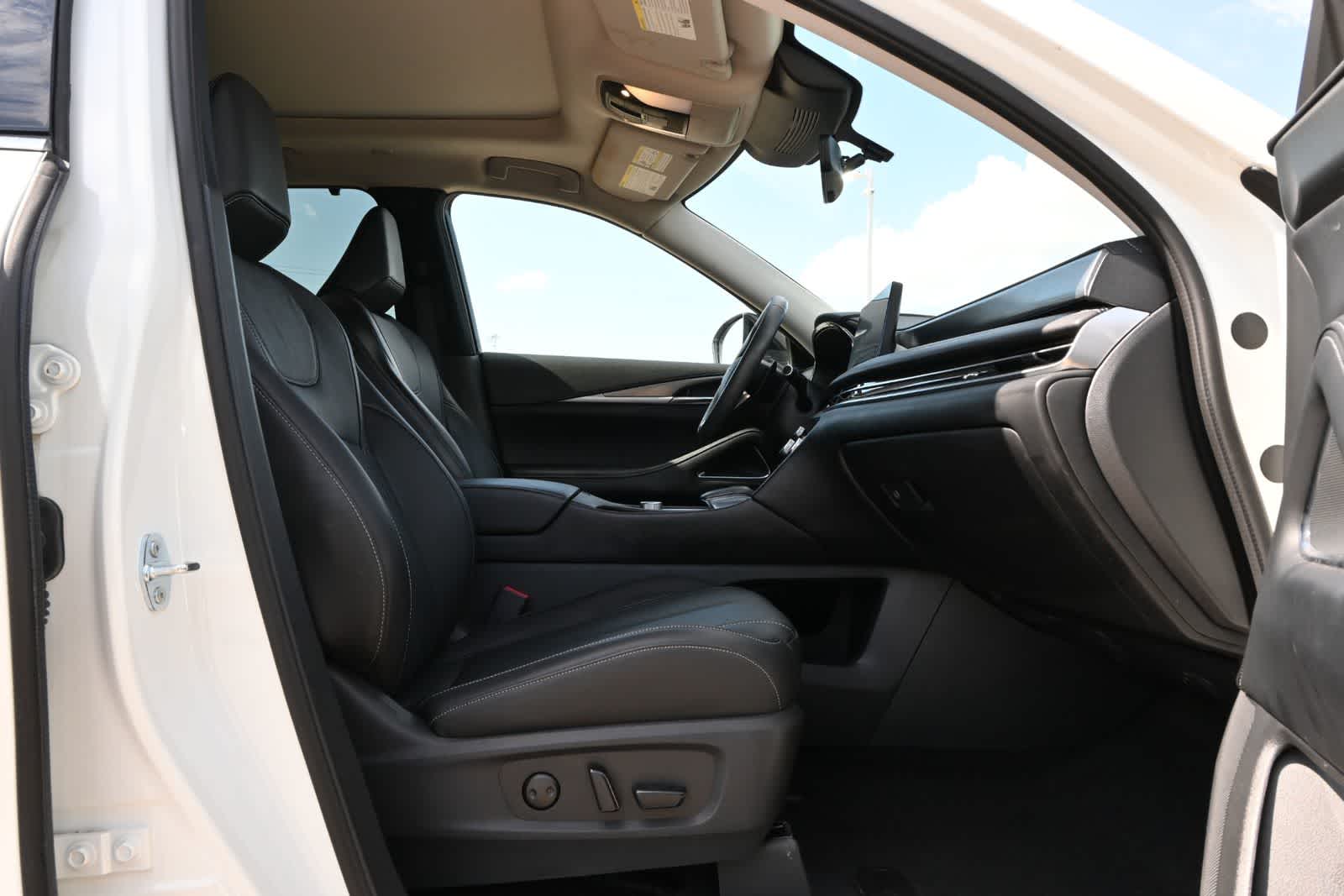 Thumbnail: 2025 INFINITI QX60 - 22