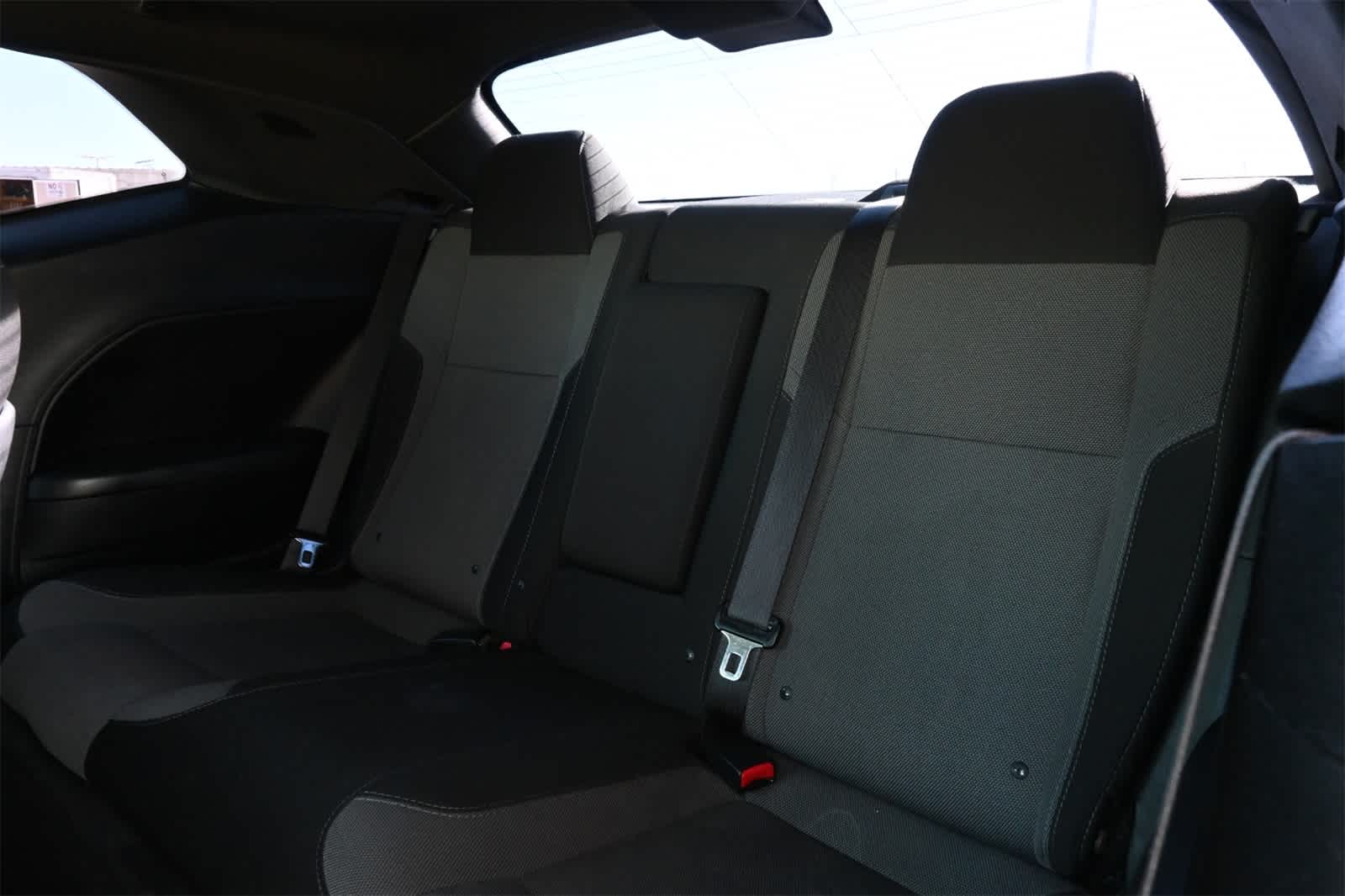 Thumbnail: 2015 Dodge Challenger - 17