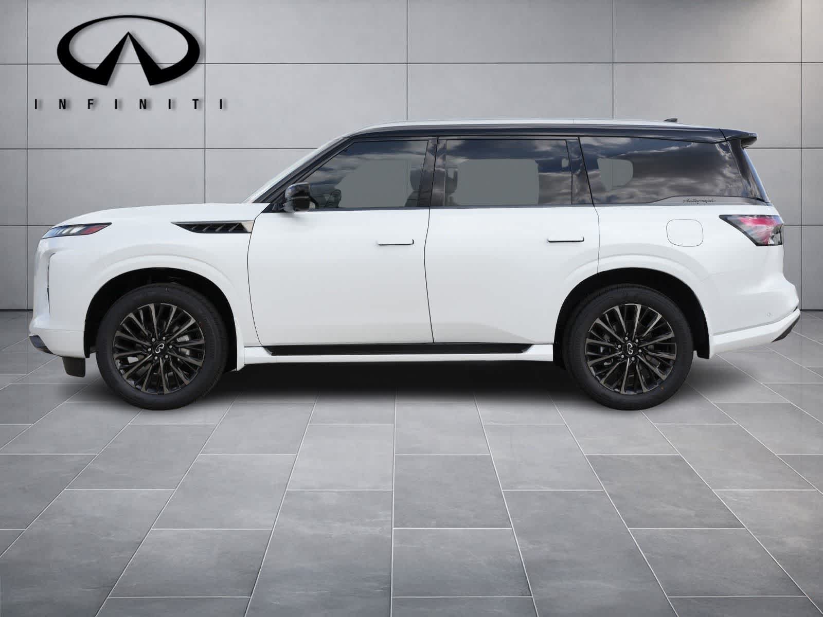 Thumbnail: 2026 INFINITI QX80 - 4