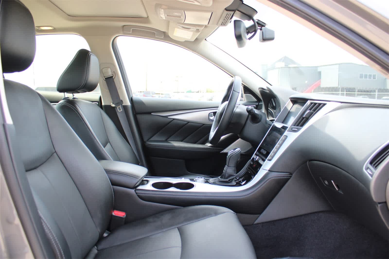 Thumbnail: 2024 INFINITI Q50 - 26