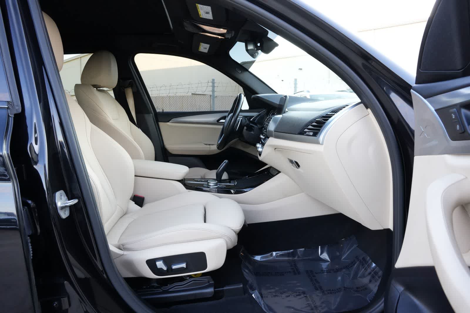 Thumbnail: 2021 BMW X3 - 24