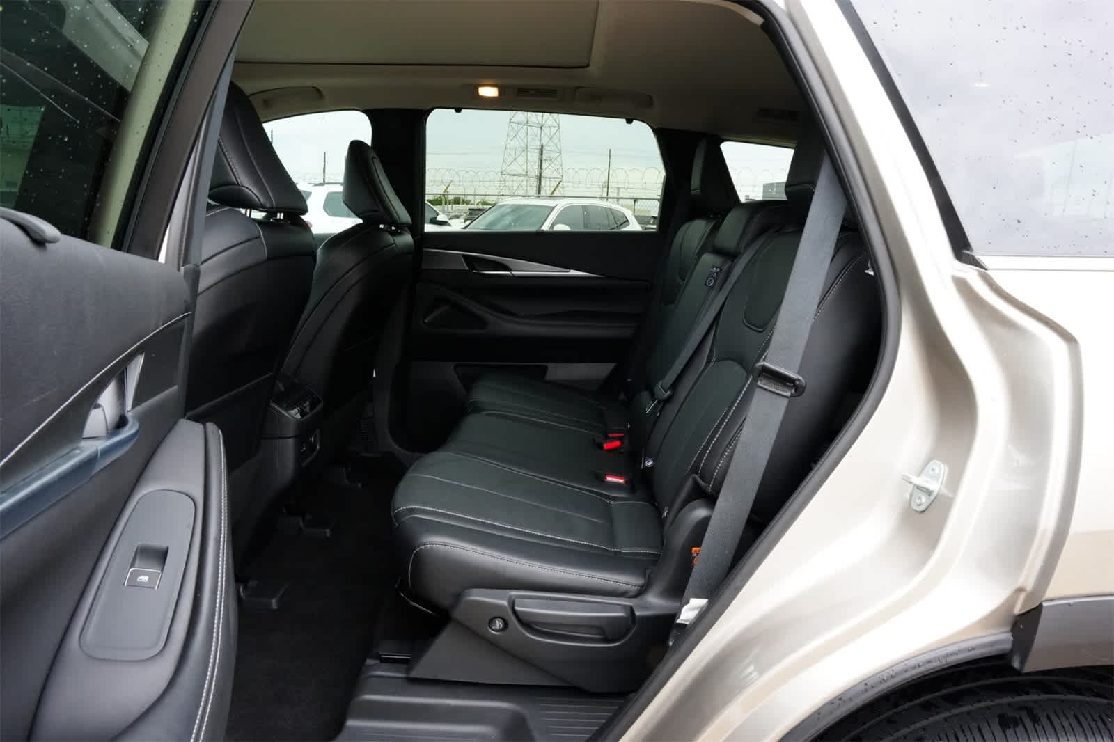 2024 INFINITI QX60 Luxe 19