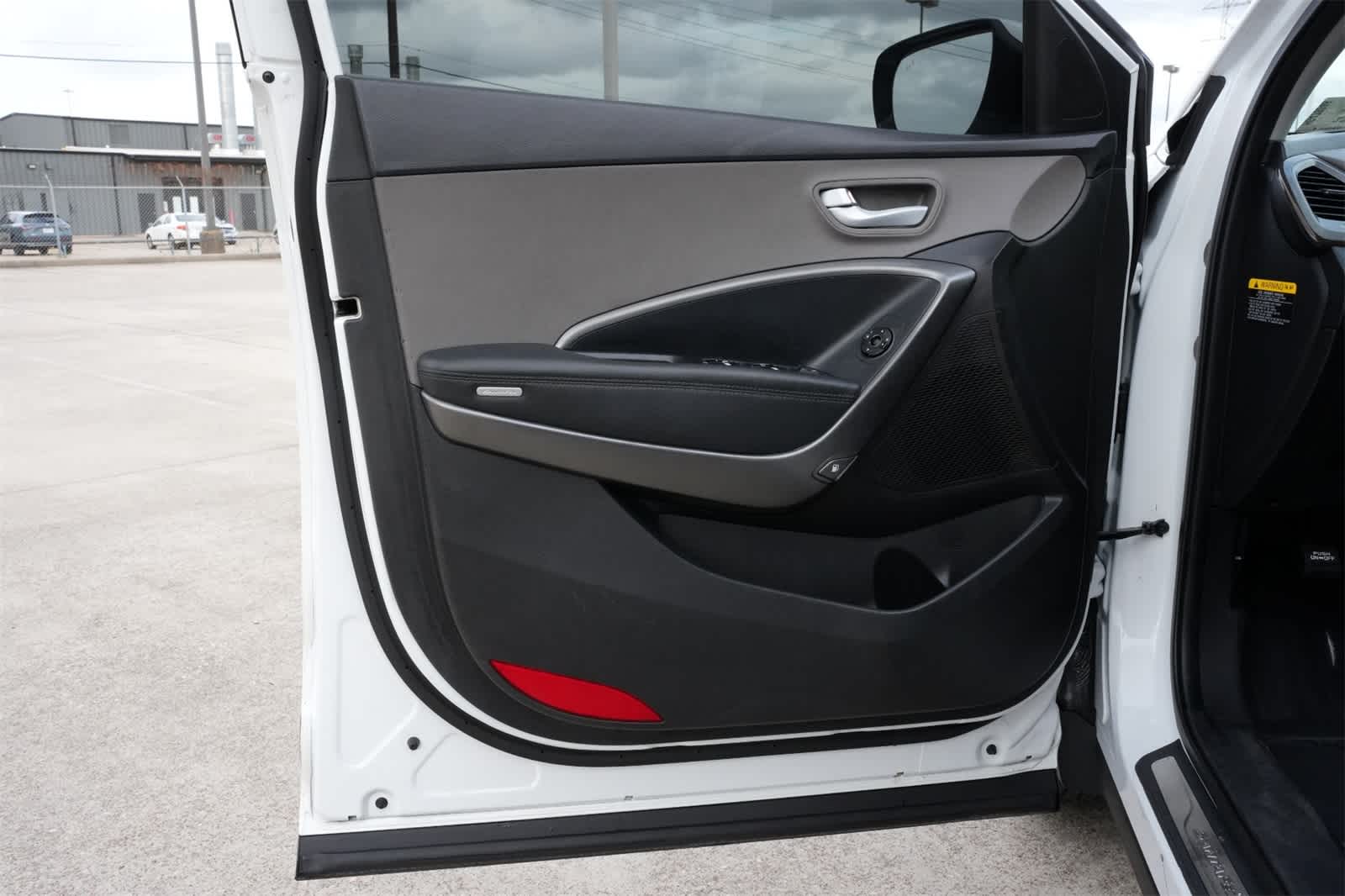 Thumbnail: 2017 Hyundai Santa Fe - 18