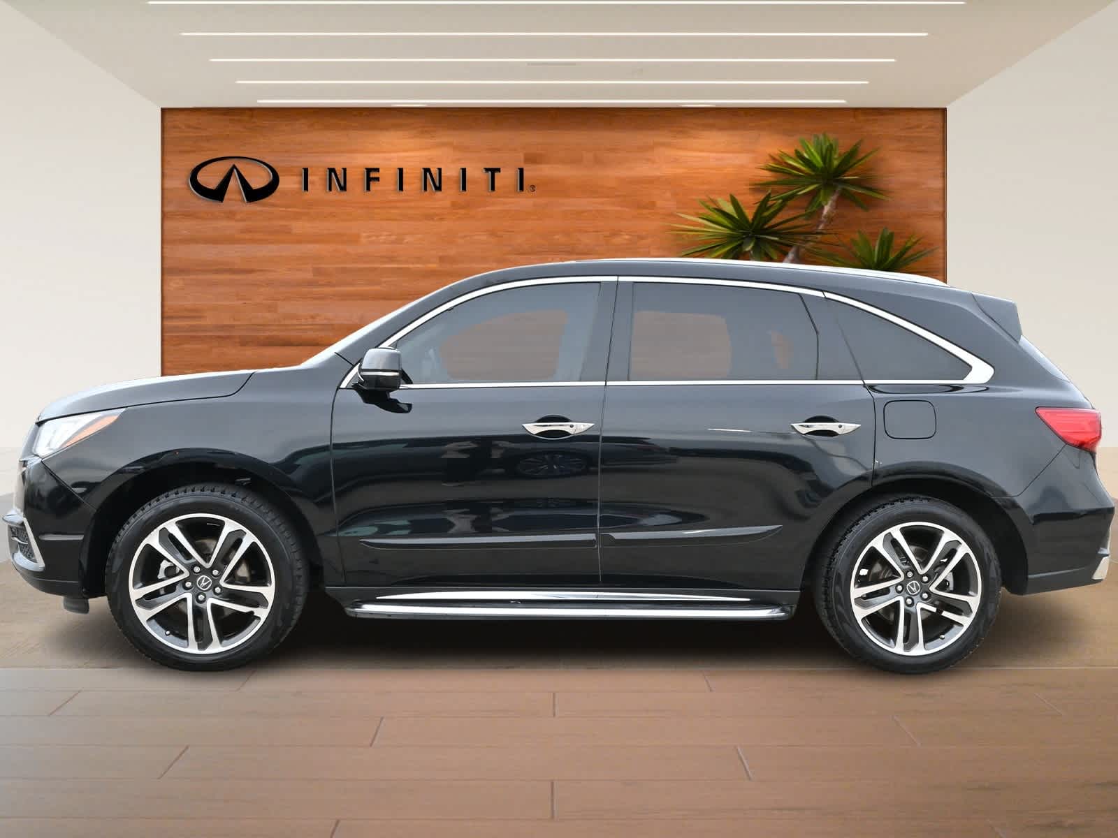 Thumbnail: 2017 Acura MDX - 2