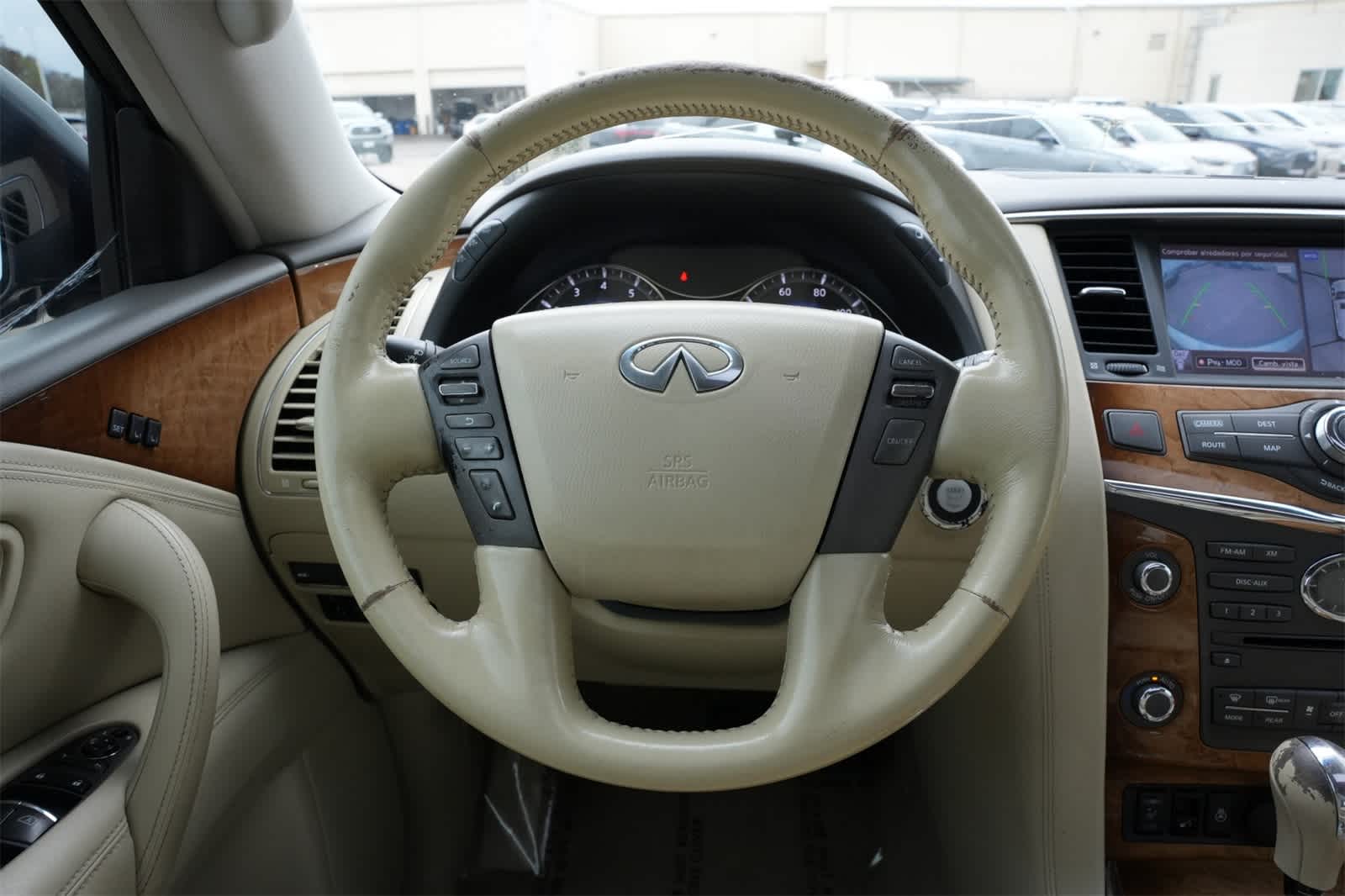 Thumbnail: 2014 INFINITI QX80 - 9