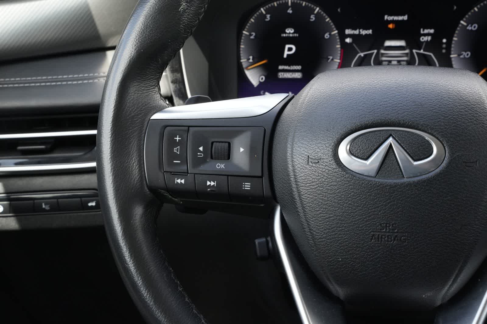 Thumbnail: 2023 INFINITI QX60 - 10