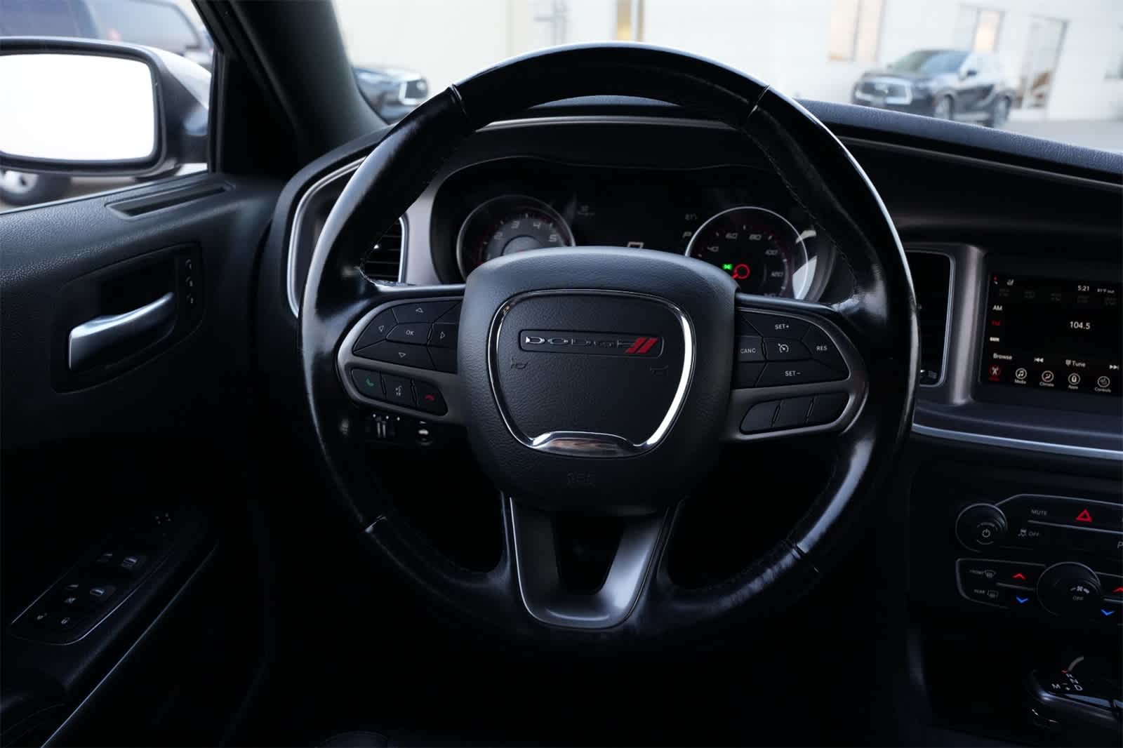 Thumbnail: 2022 Dodge Charger - 9