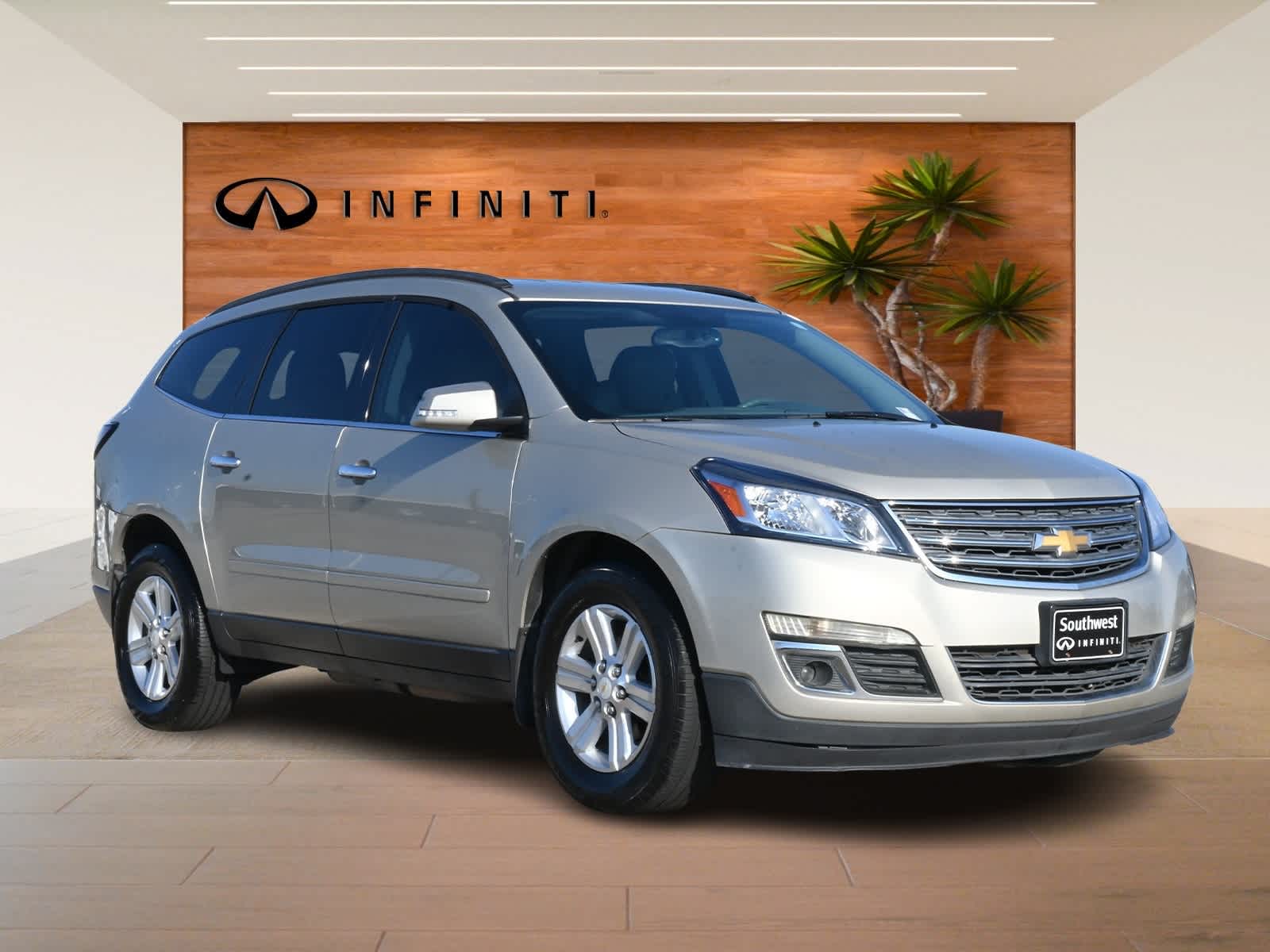 Thumbnail: 2014 Chevrolet Traverse - 3