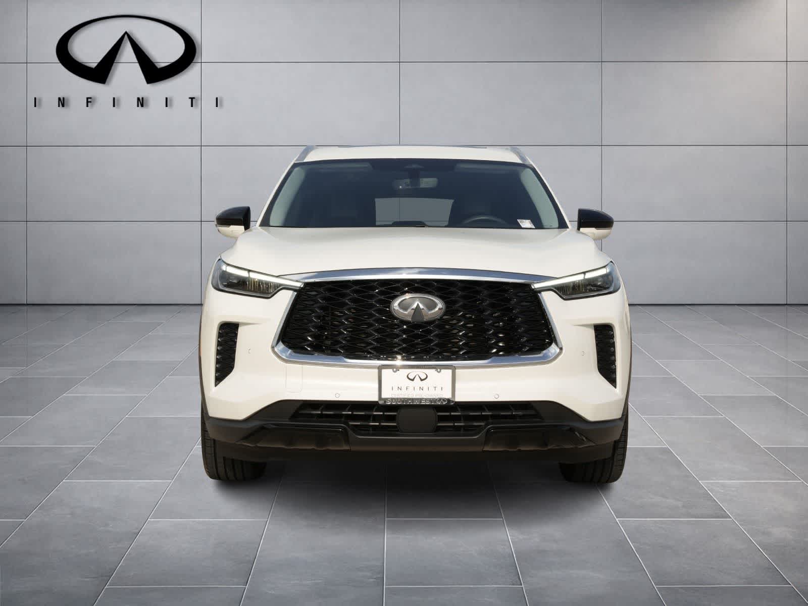 Thumbnail: 2023 INFINITI QX60 - 2