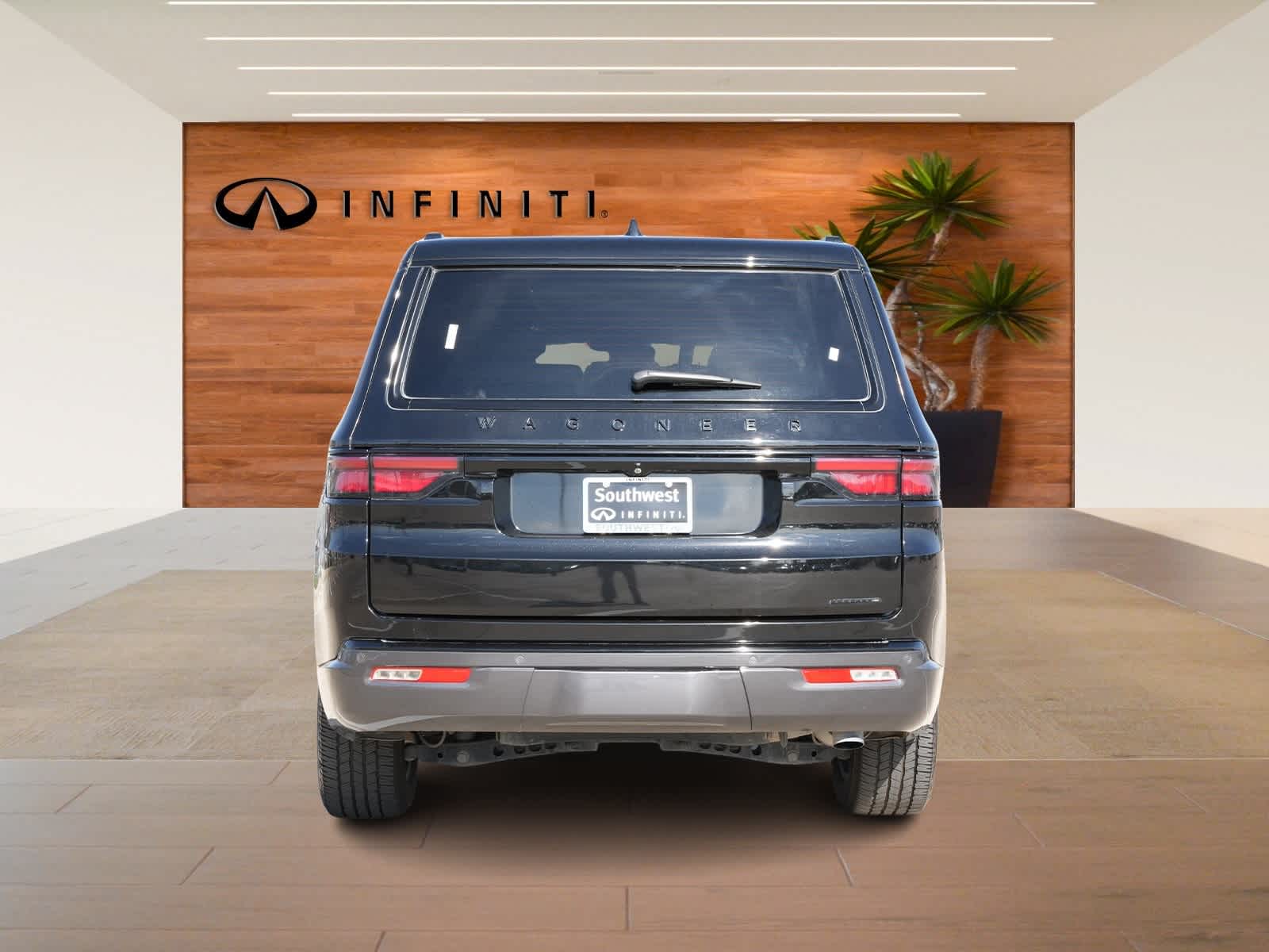 Thumbnail: 2022 Jeep Wagoneer - 6