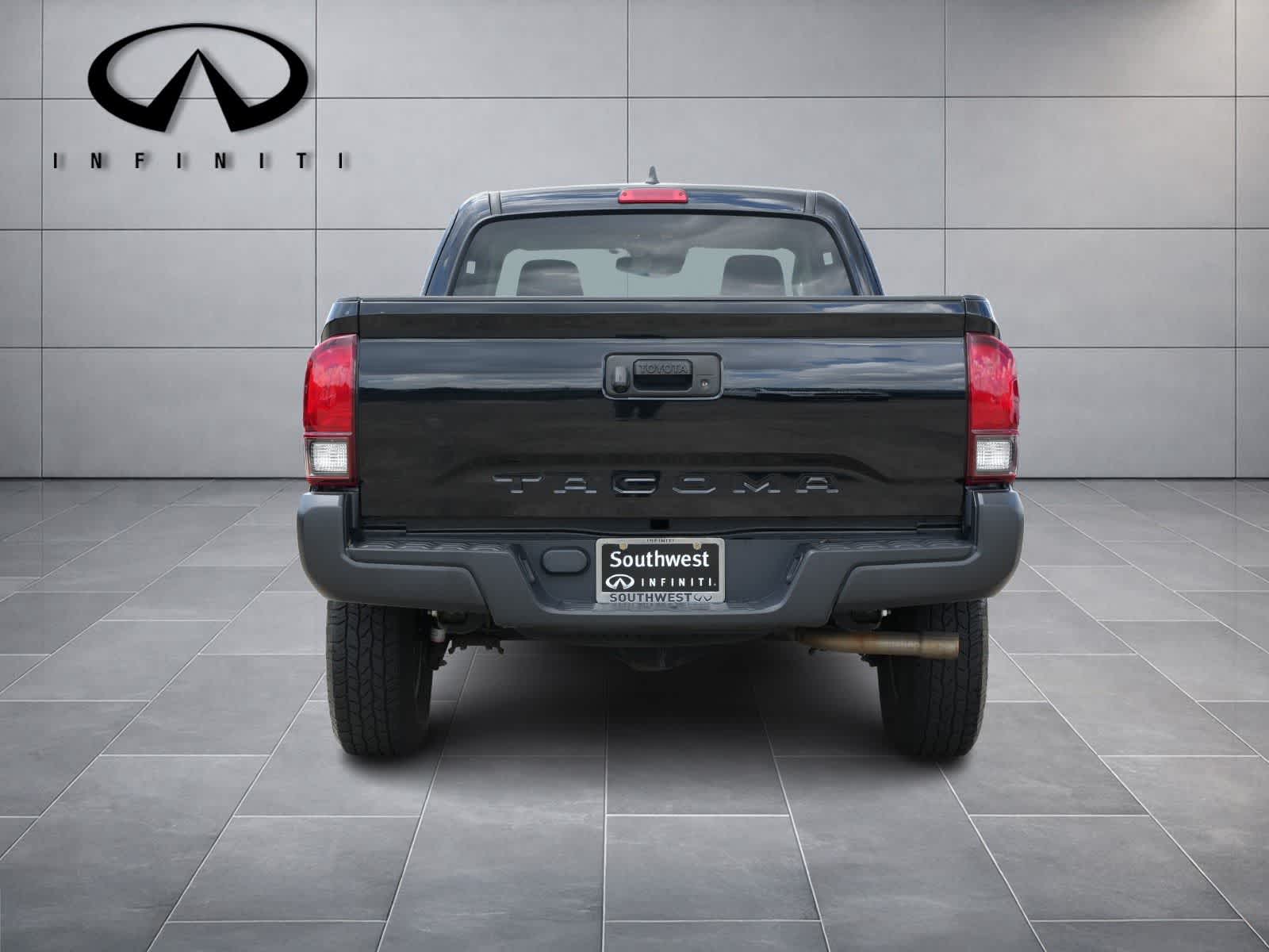 Thumbnail: 2020 Toyota Tacoma - 6