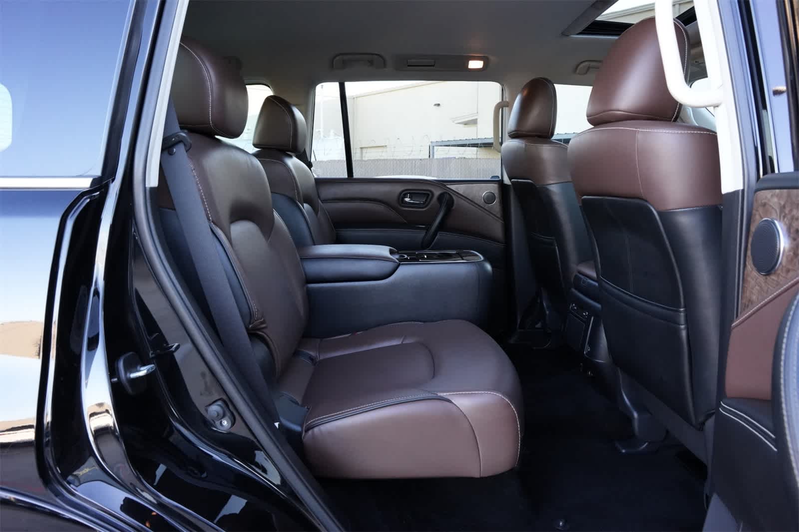 Thumbnail: 2023 INFINITI QX80 - 20