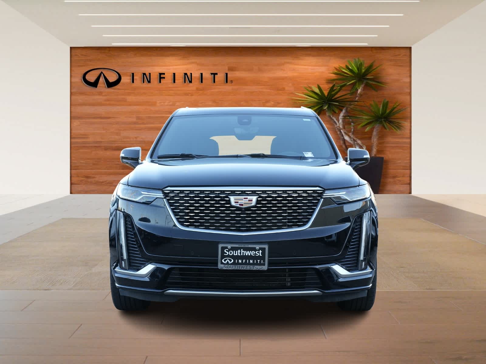 Thumbnail: 2022 Cadillac XT6 - 2
