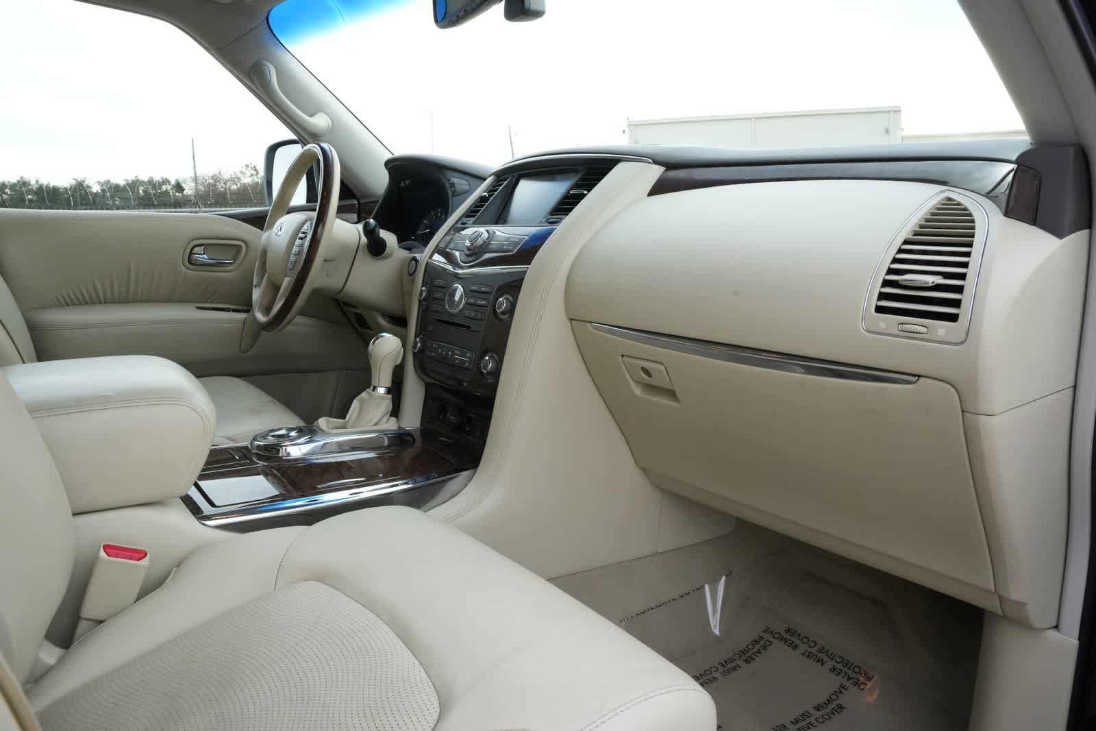 Thumbnail: 2016 INFINITI QX80 - 22