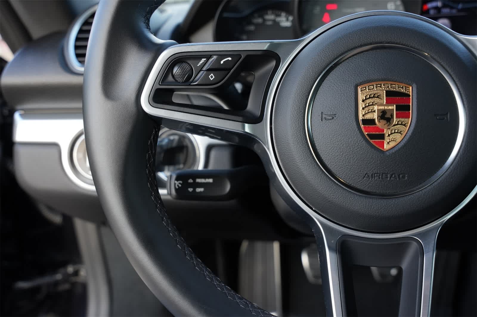 Thumbnail: 2024 Porsche 718 Cayman - 8