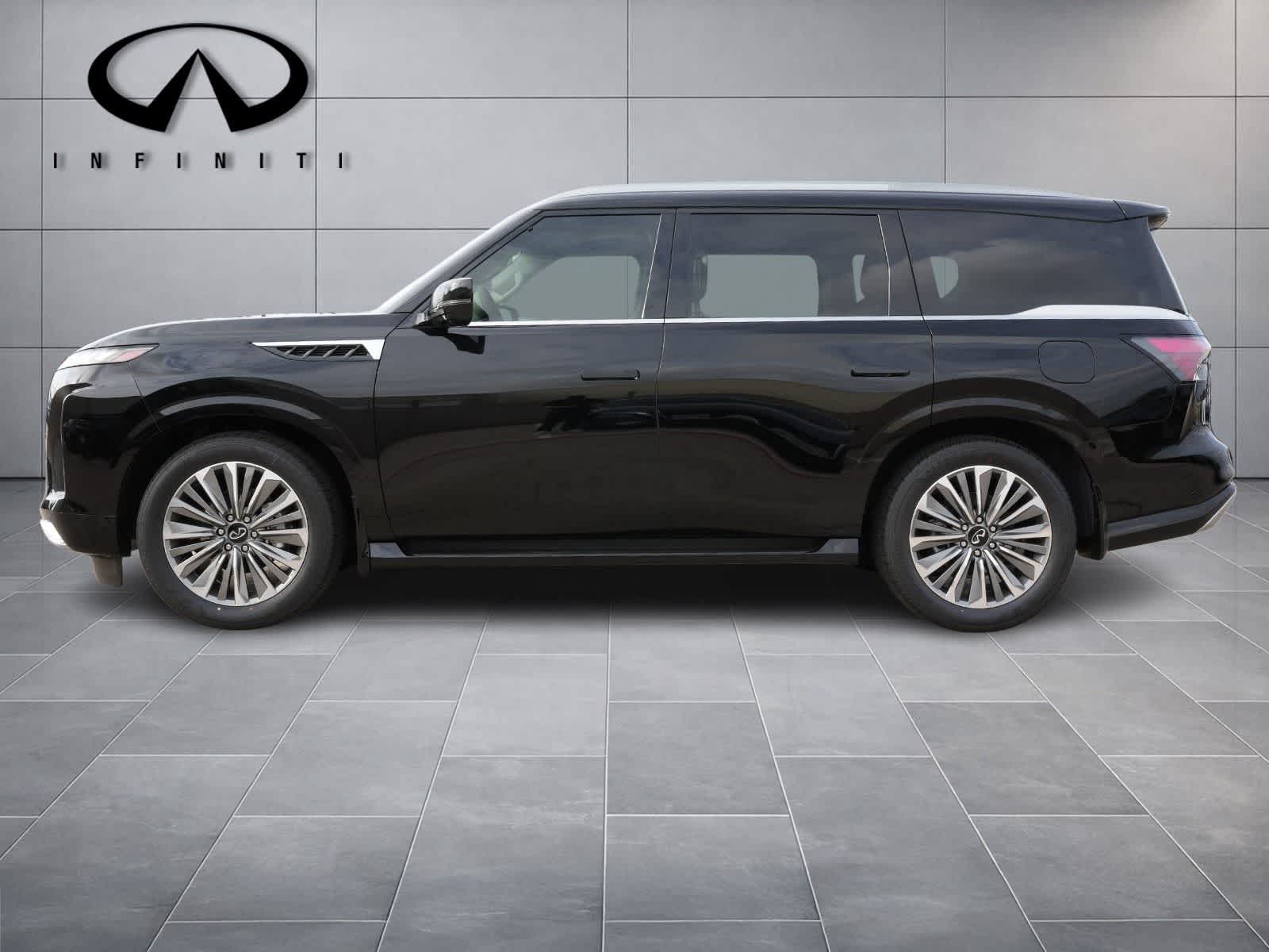 Thumbnail: 2026 INFINITI QX80 - 4