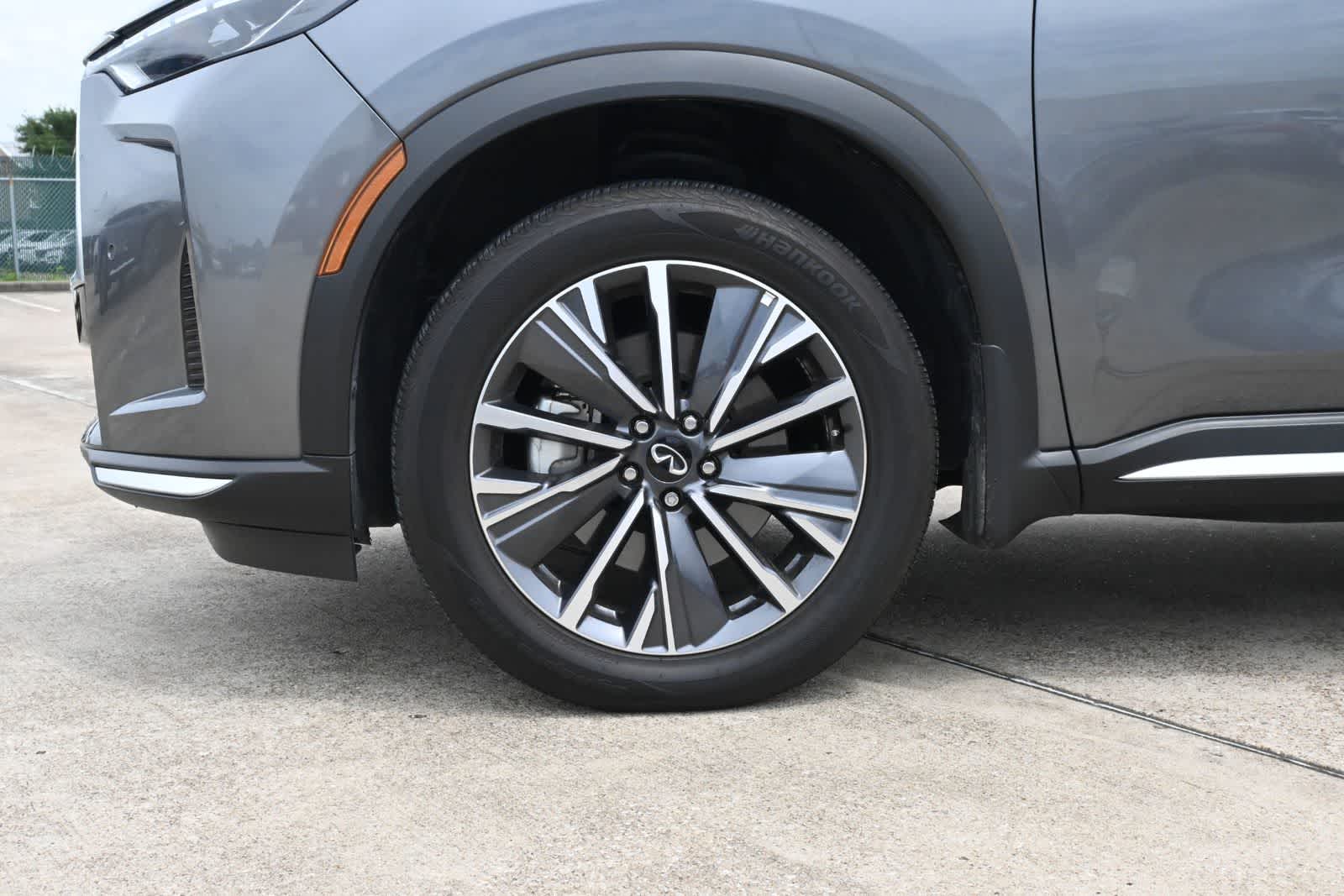 Thumbnail: 2026 INFINITI QX60 - 27