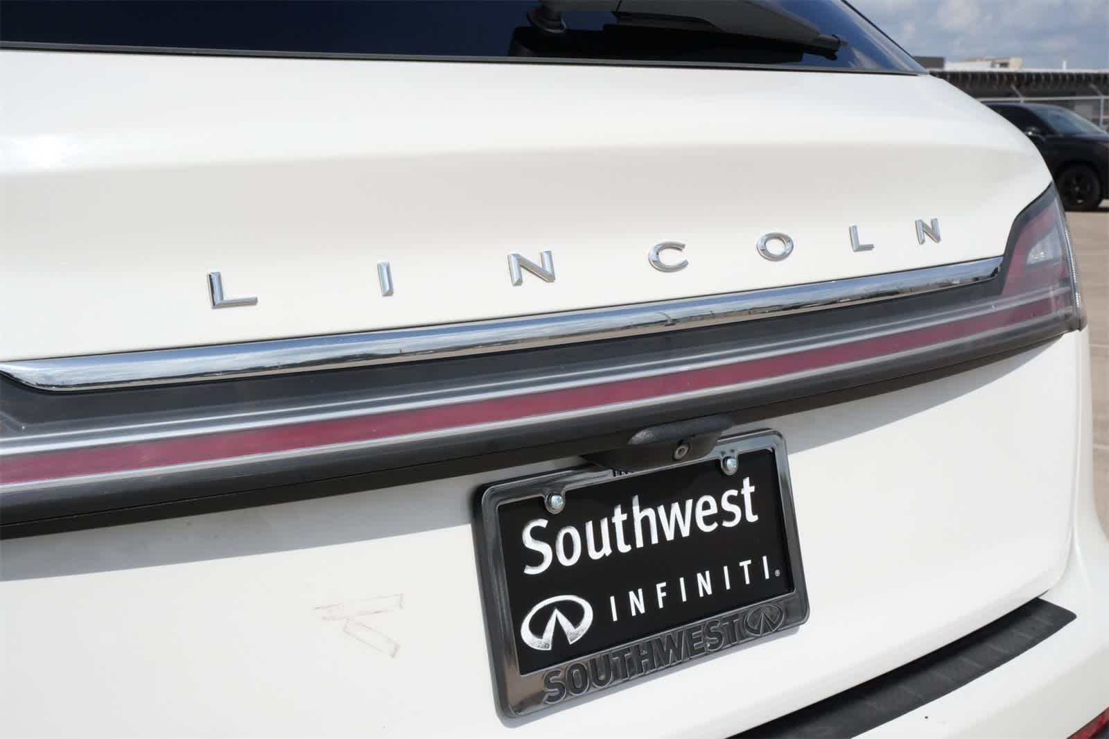 Thumbnail: 2022 Lincoln Nautilus - 19