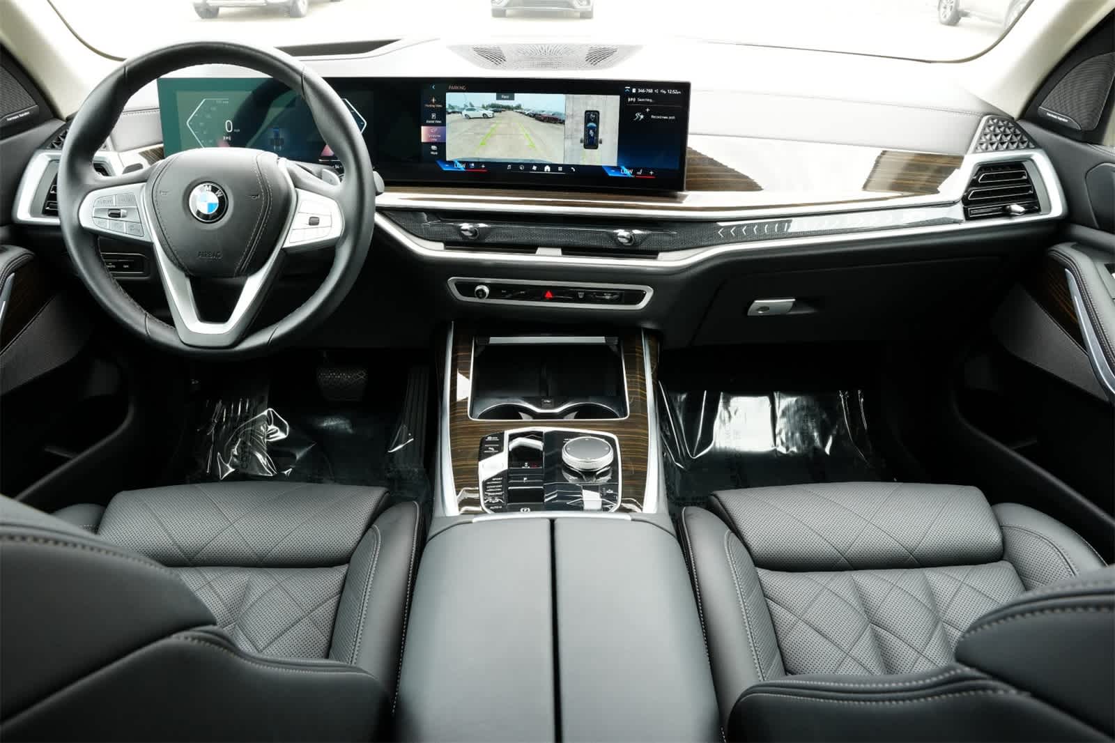 Thumbnail: 2024 BMW X7 - 7