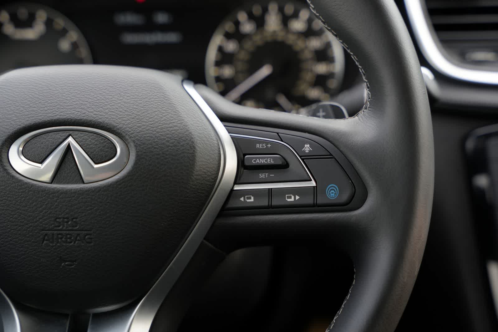 Thumbnail: 2025 INFINITI QX50 - 11