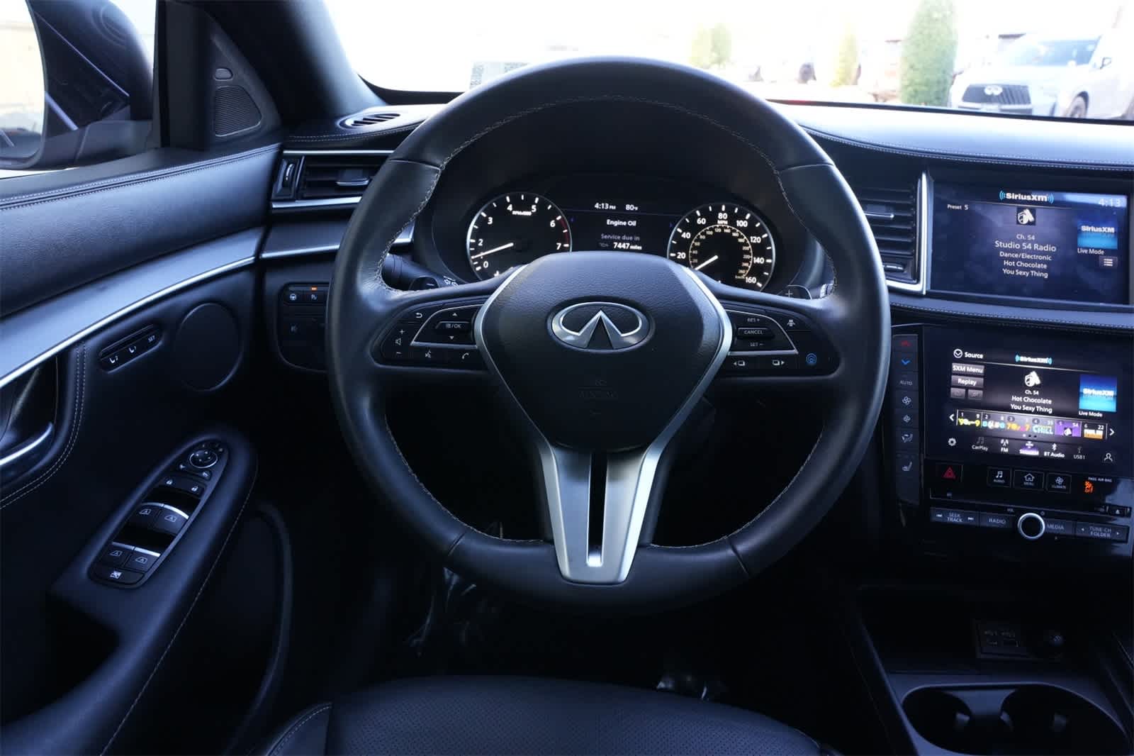 Thumbnail: 2025 INFINITI QX55 - 9