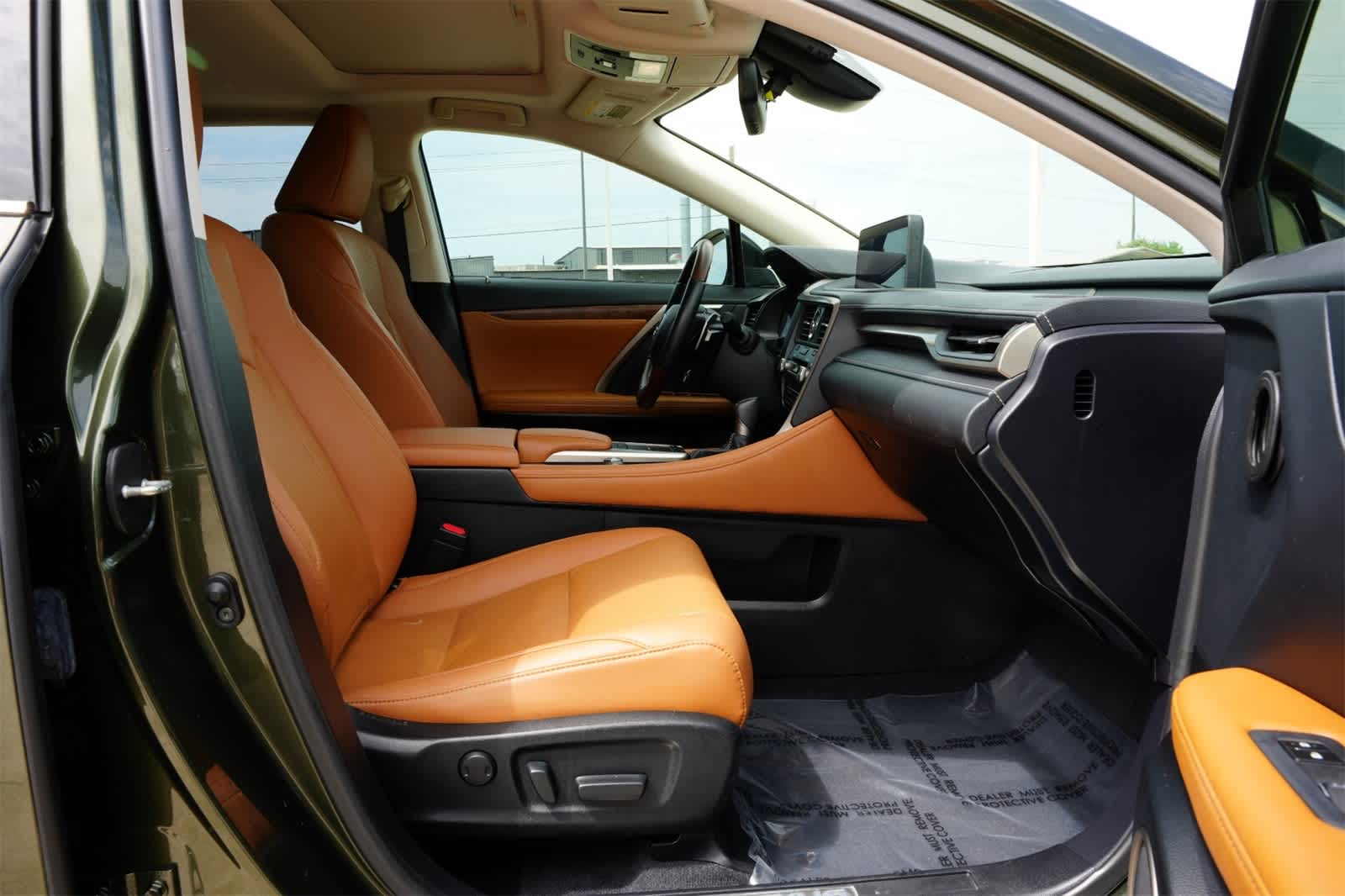Thumbnail: 2022 Lexus RX - 24
