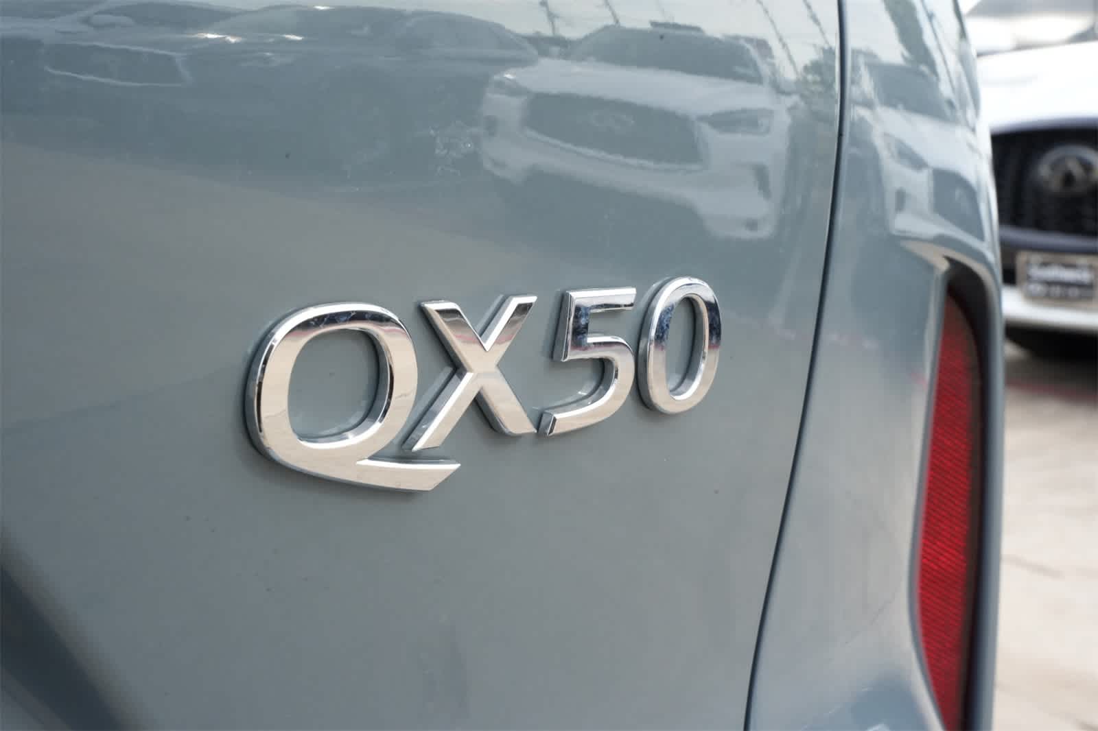 Thumbnail: 2025 INFINITI QX50 - 20