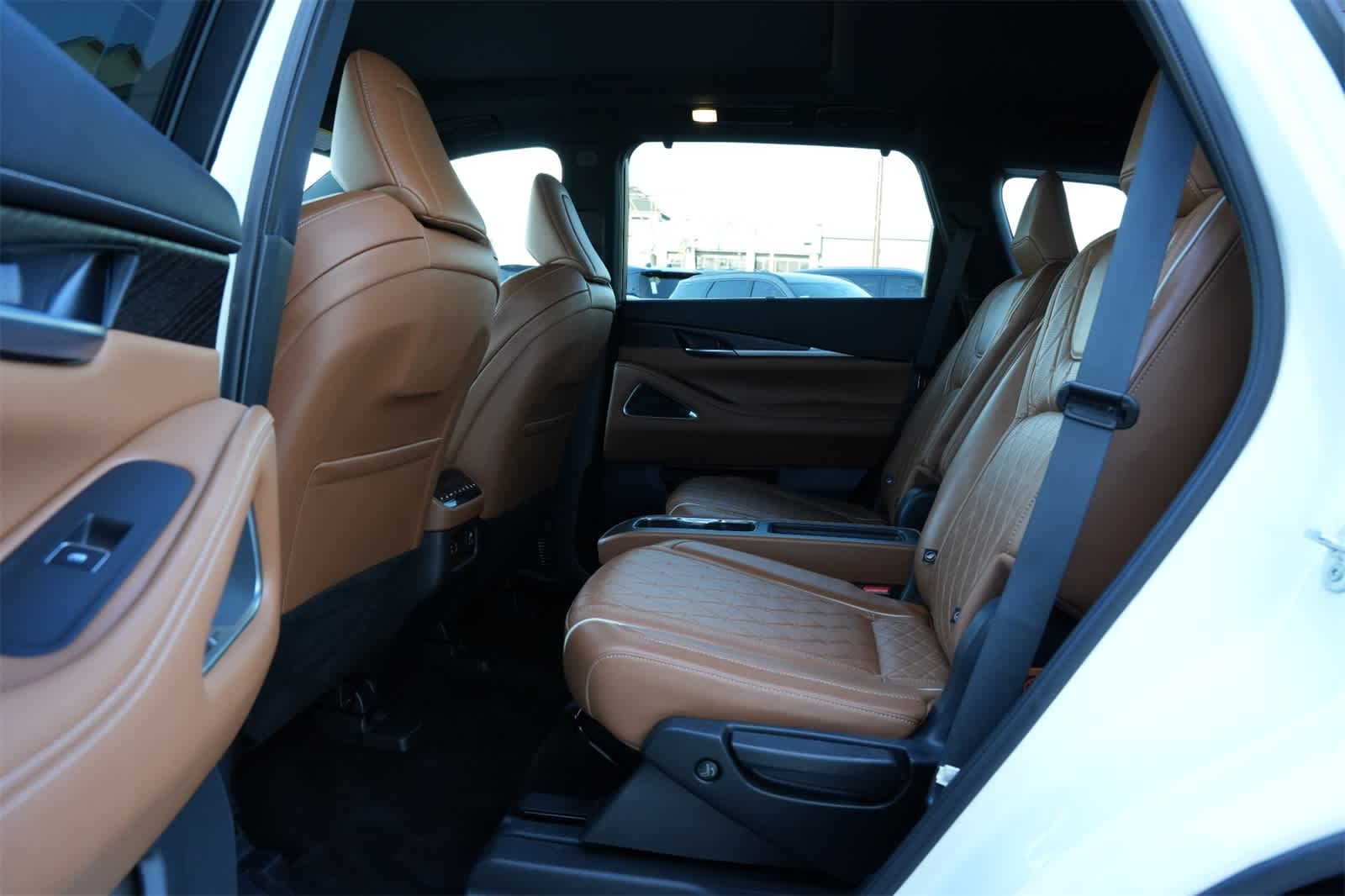 Thumbnail: 2025 INFINITI QX60 - 19