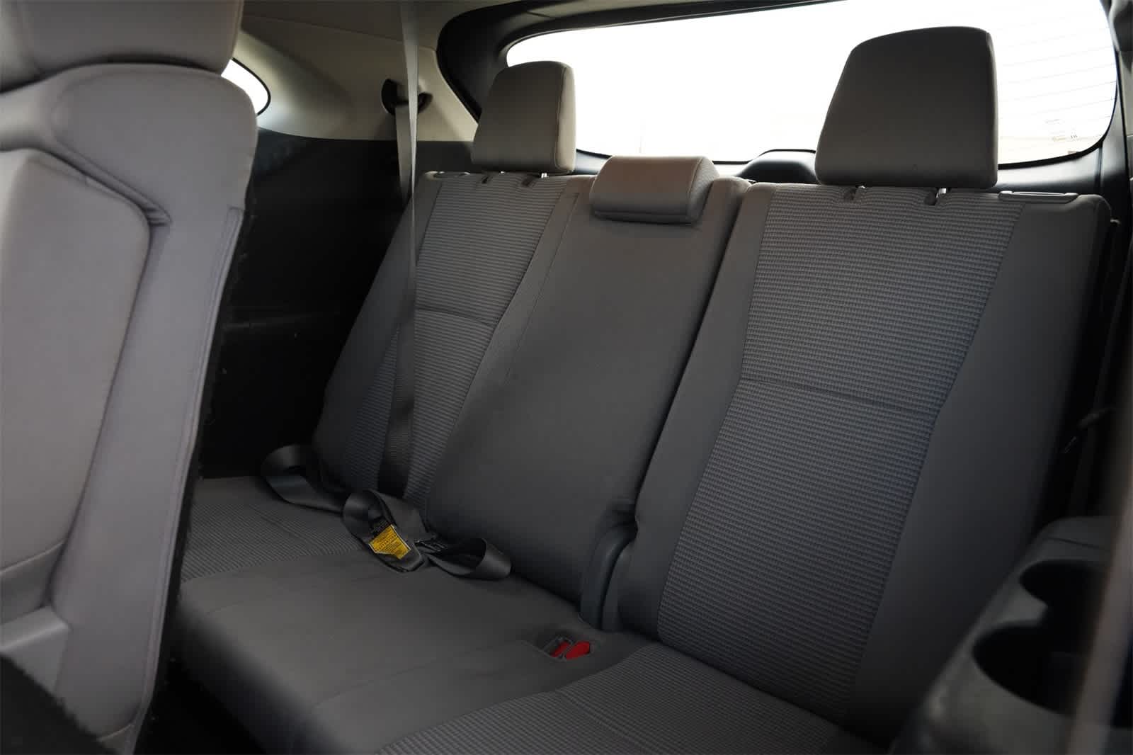 Thumbnail: 2022 Toyota Highlander - 21