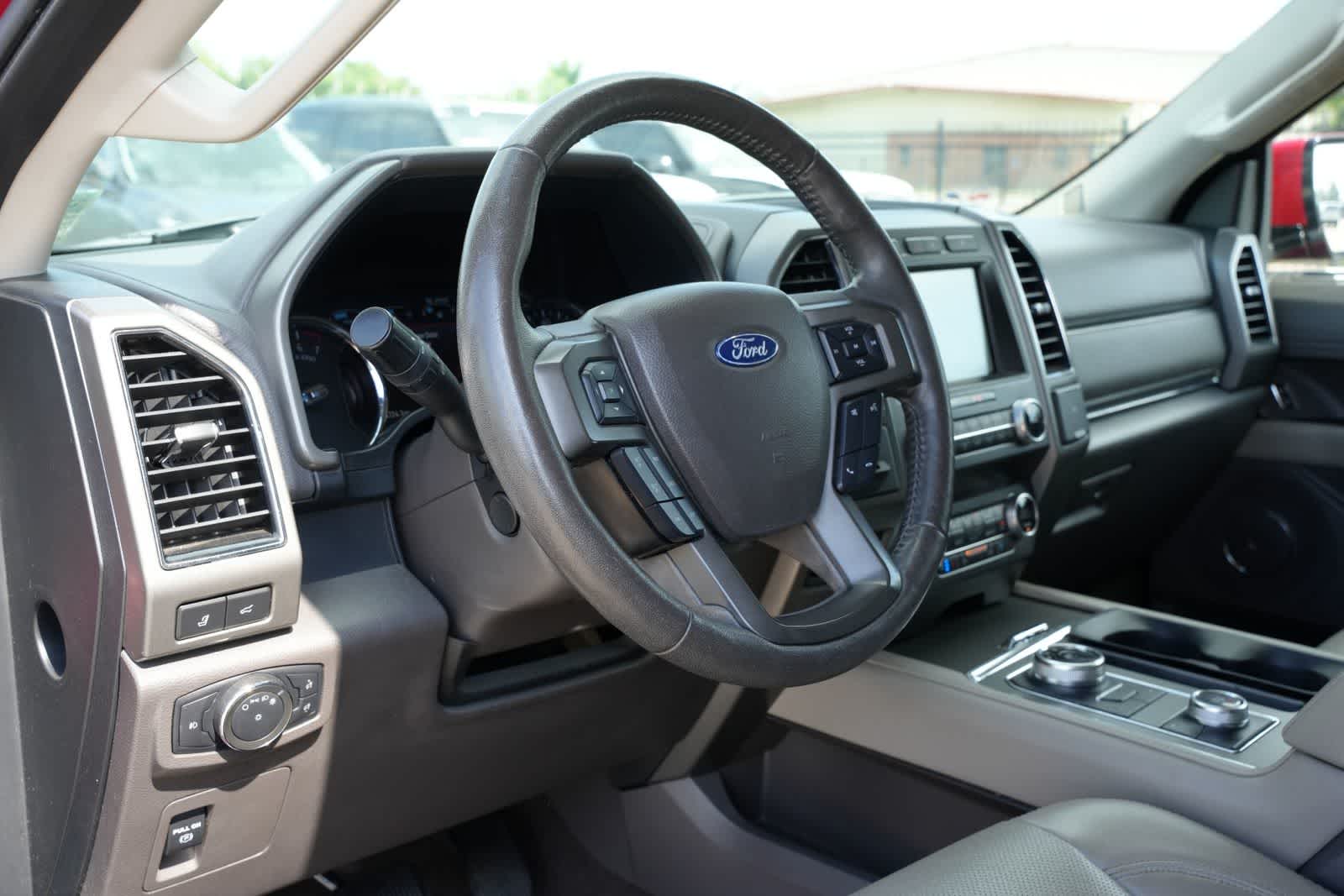 Thumbnail: 2020 Ford Expedition - 12