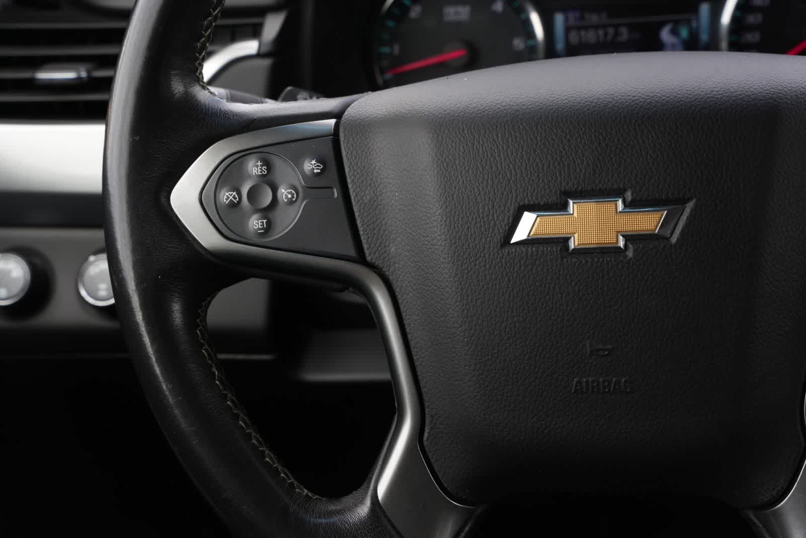 Thumbnail: 2019 Chevrolet Tahoe - 10