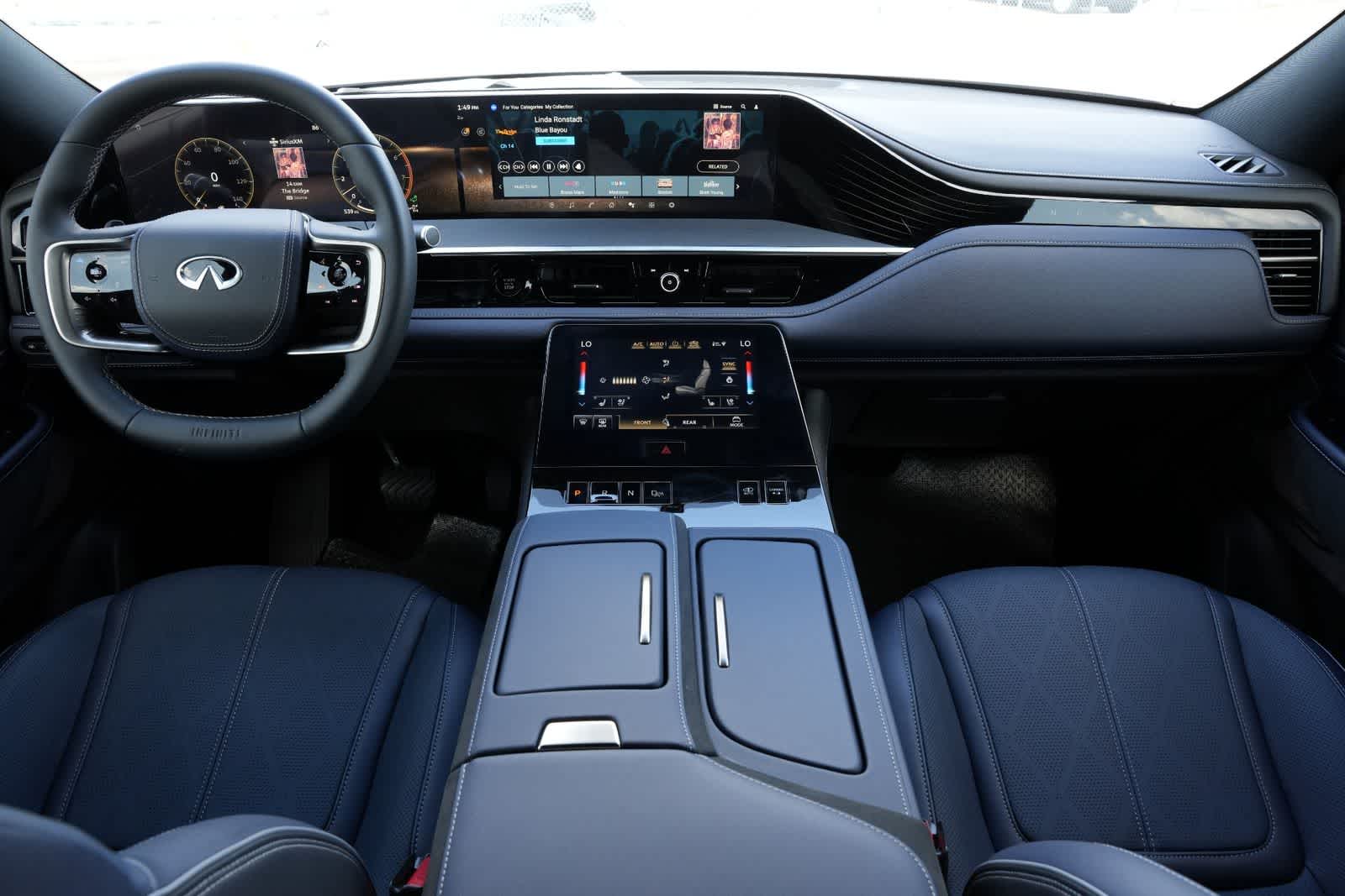 Thumbnail: 2026 INFINITI QX80 - 7