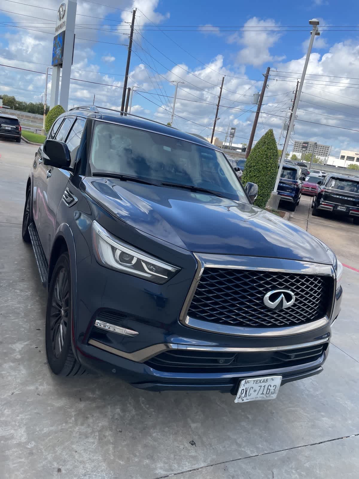 Thumbnail: 2021 INFINITI QX80 - 2