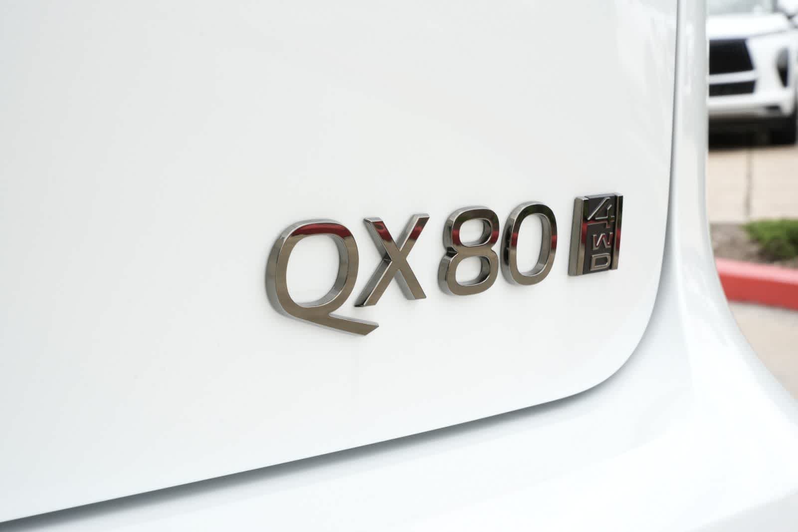 Thumbnail: 2026 INFINITI QX80 - 20