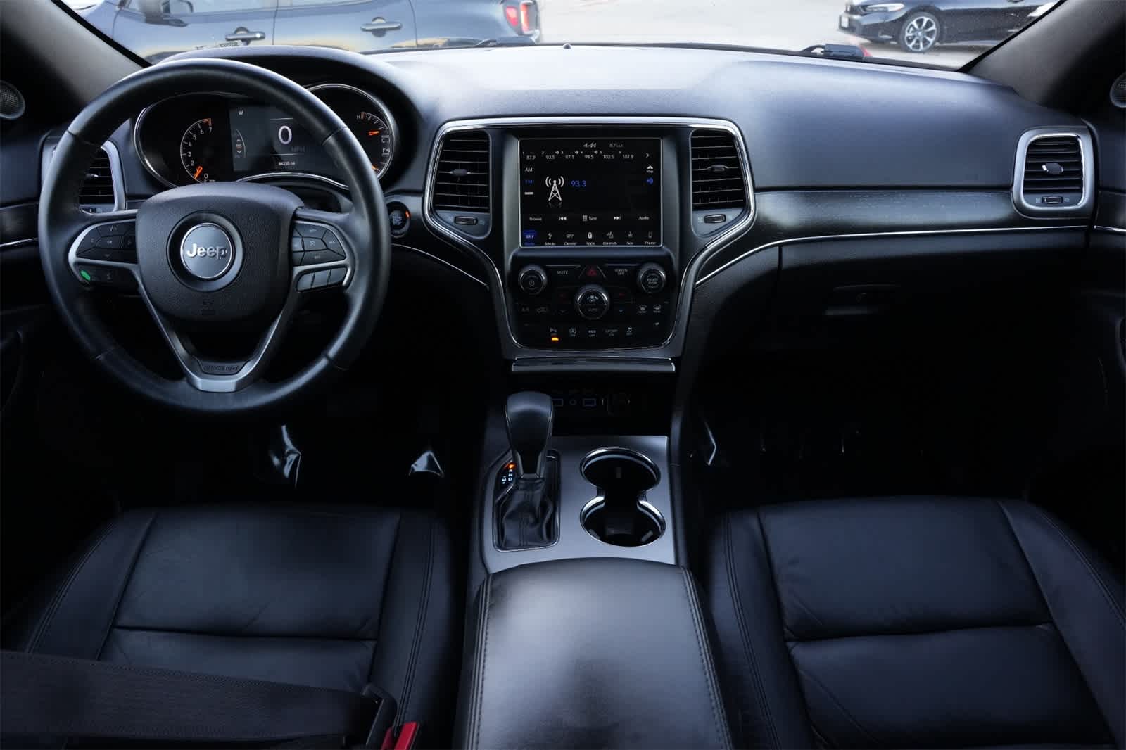 Thumbnail: 2018 Jeep Grand Cherokee - 7