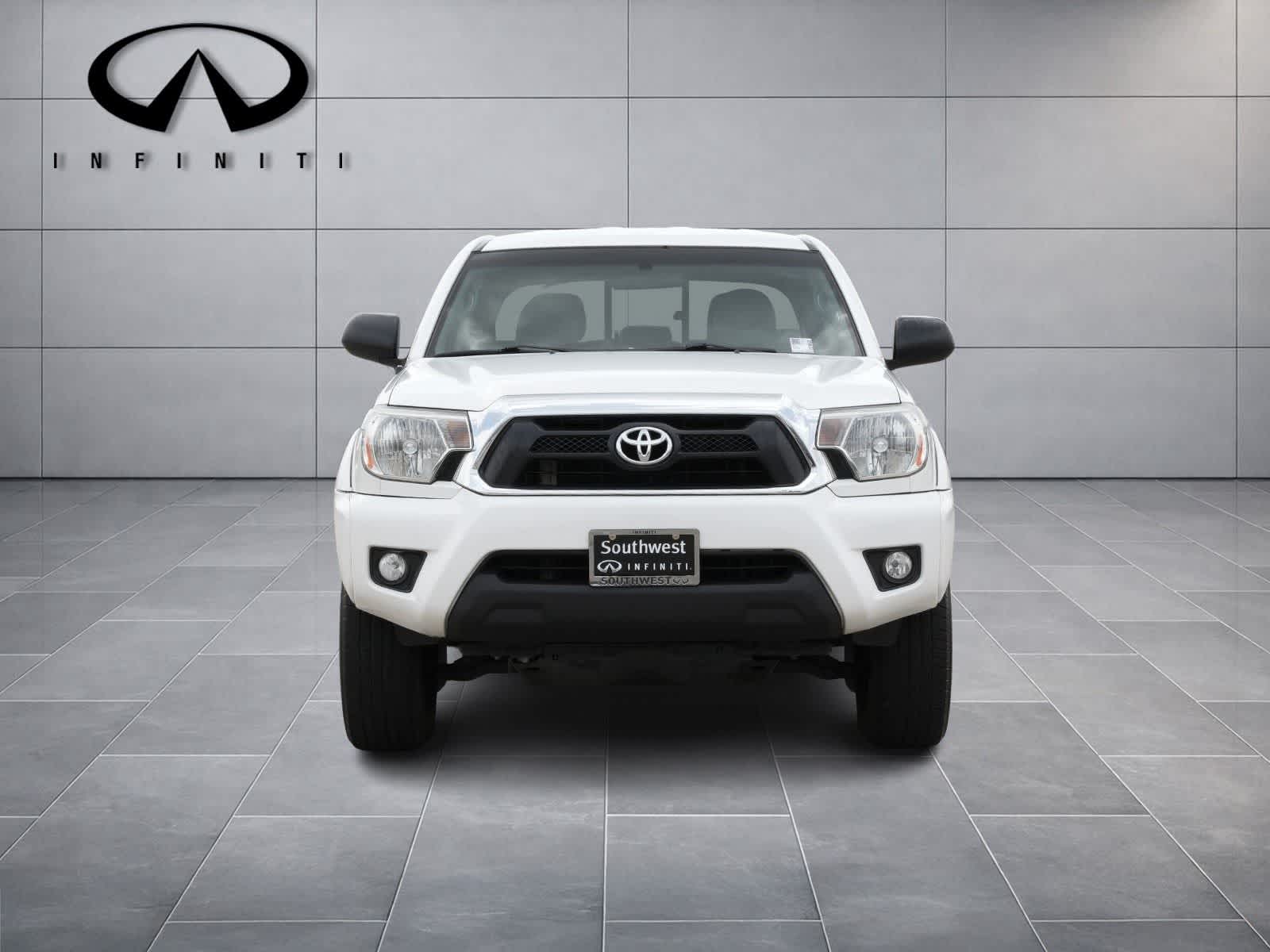 Thumbnail: 2015 Toyota Tacoma - 2