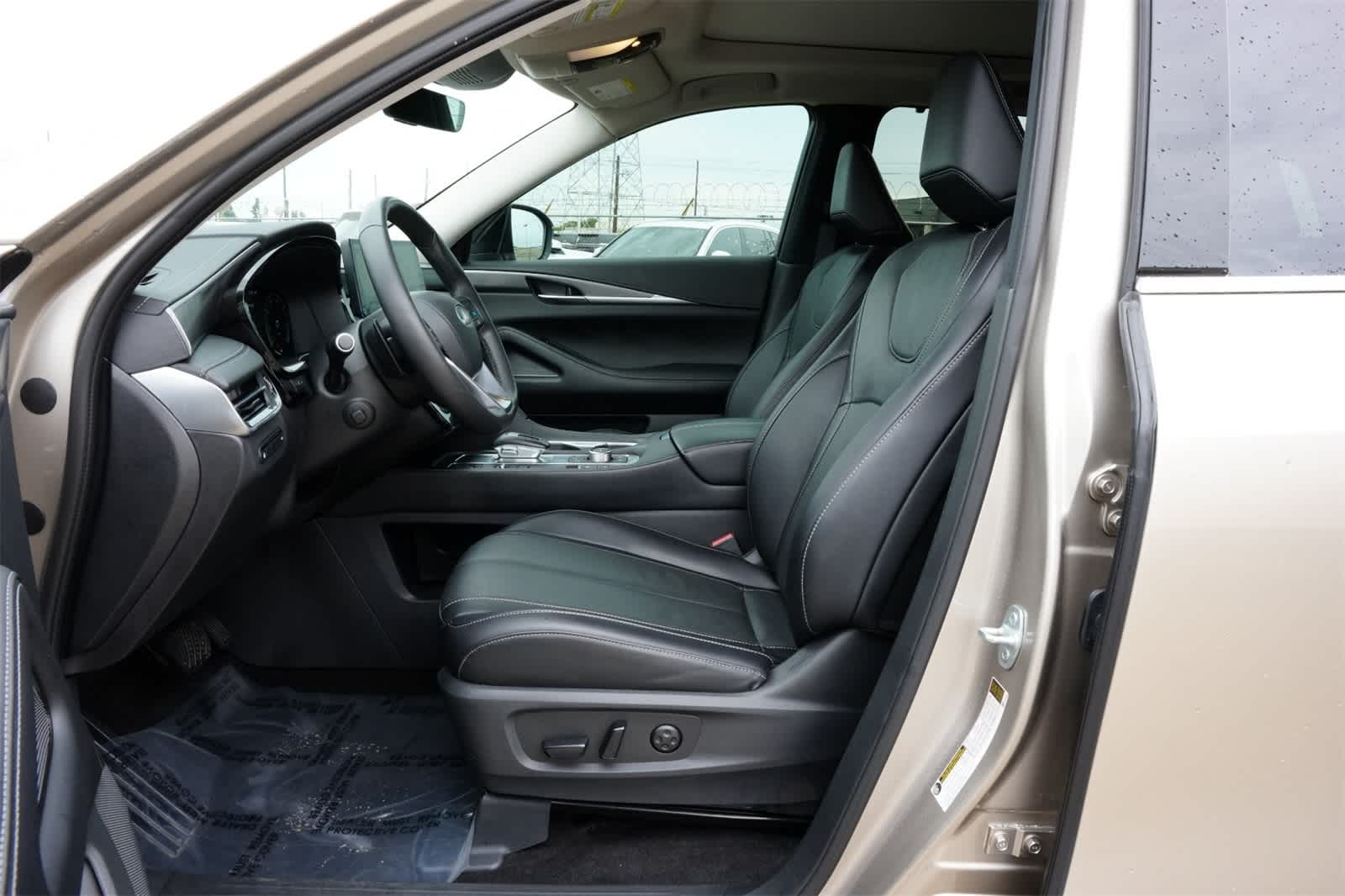 2024 INFINITI QX60 Luxe 17